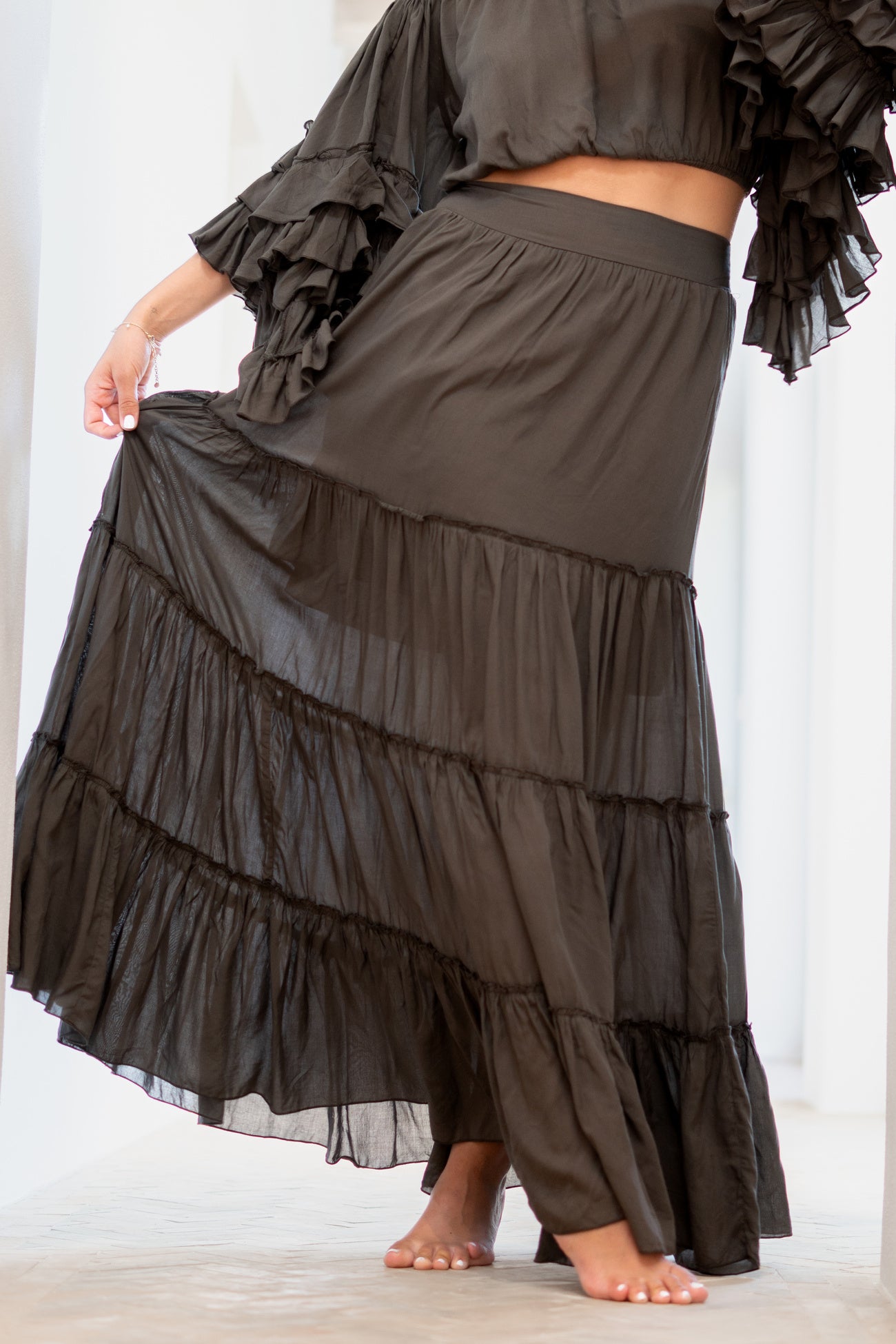 Bohemian rok in dark taupe van ibzmode, Brands of Ibiza