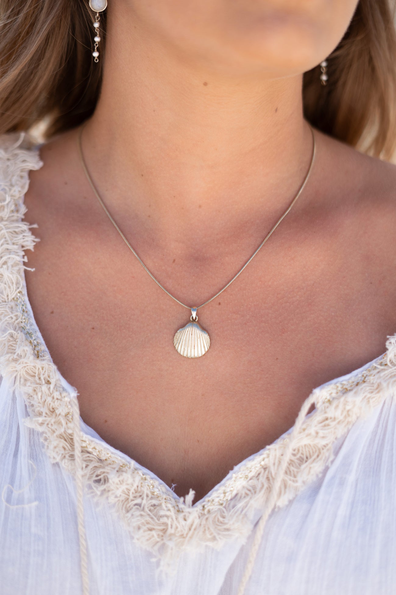 Prenda de estilo bohemio en color blanco de ibzmode, Brands of Ibiza
