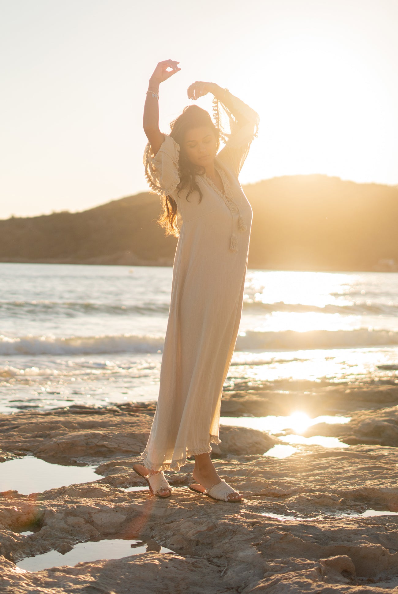 Vêtement bohème couleur sable de la marque ibzmode, Brands of Ibiza