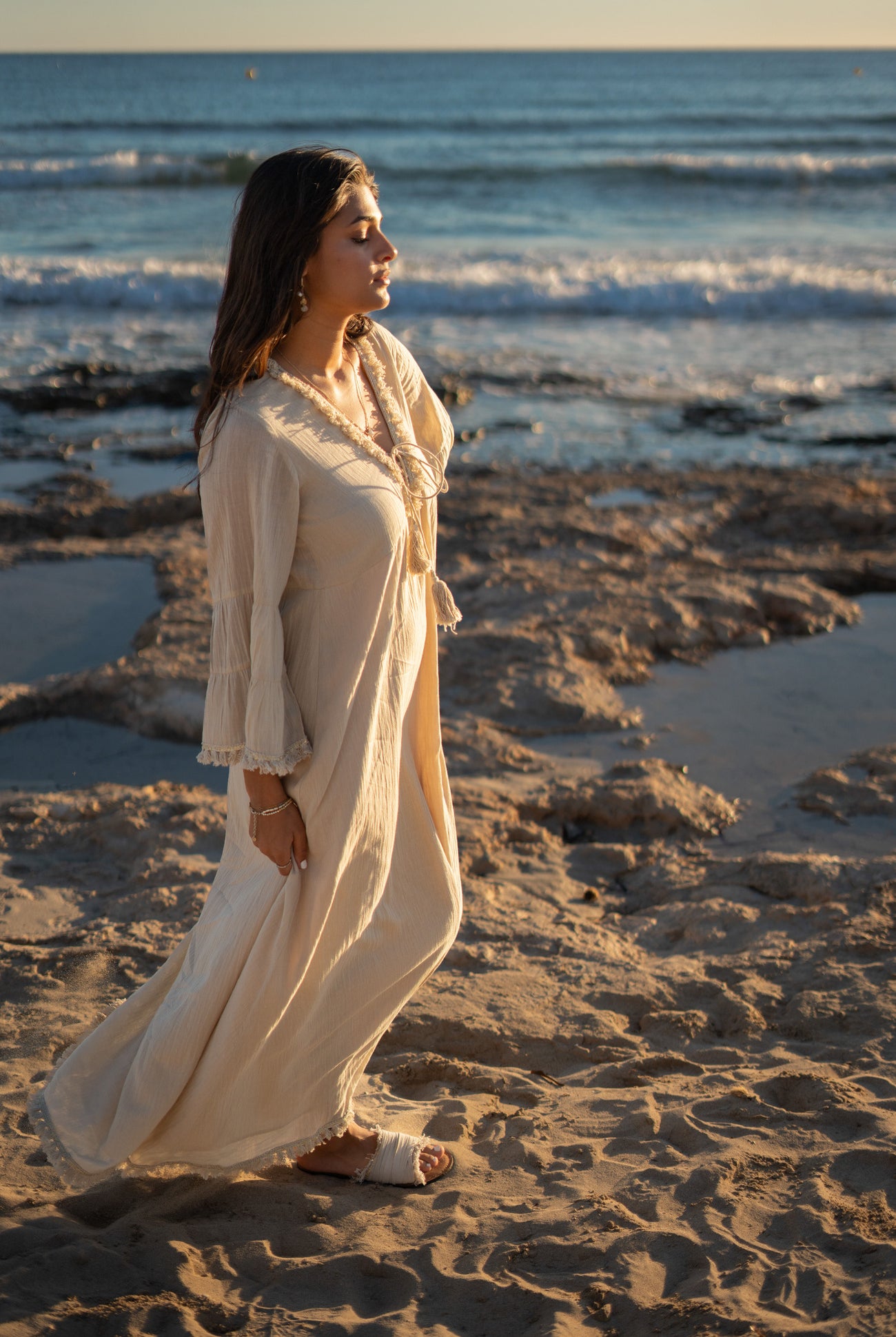 Vêtement bohème couleur sable de la marque ibzmode, Brands of Ibiza