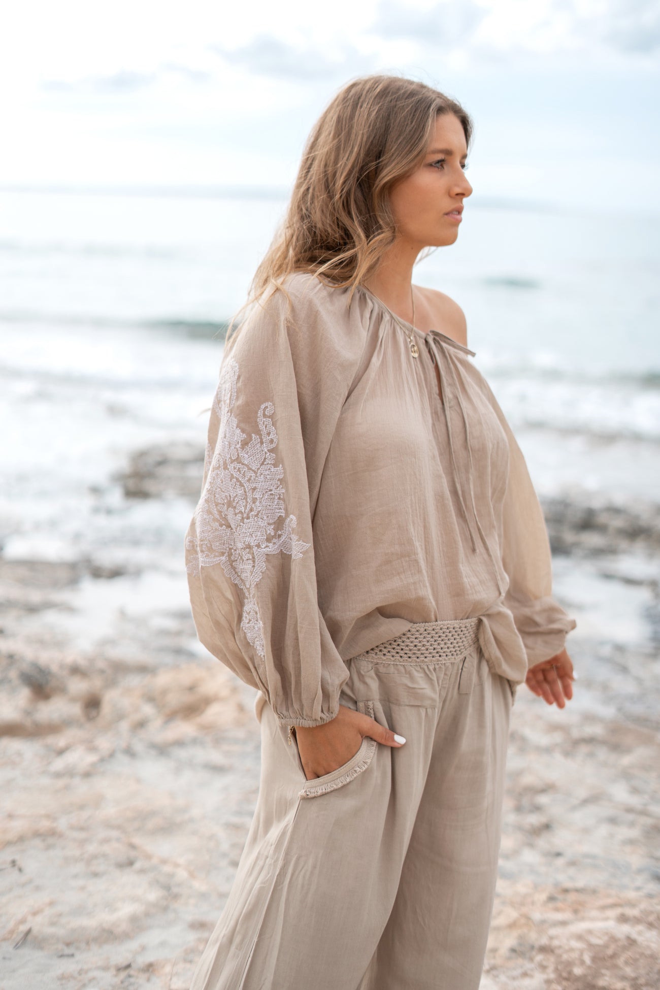 Bohemian blouse in light taupe van ibzmode, Brands of Ibiza
