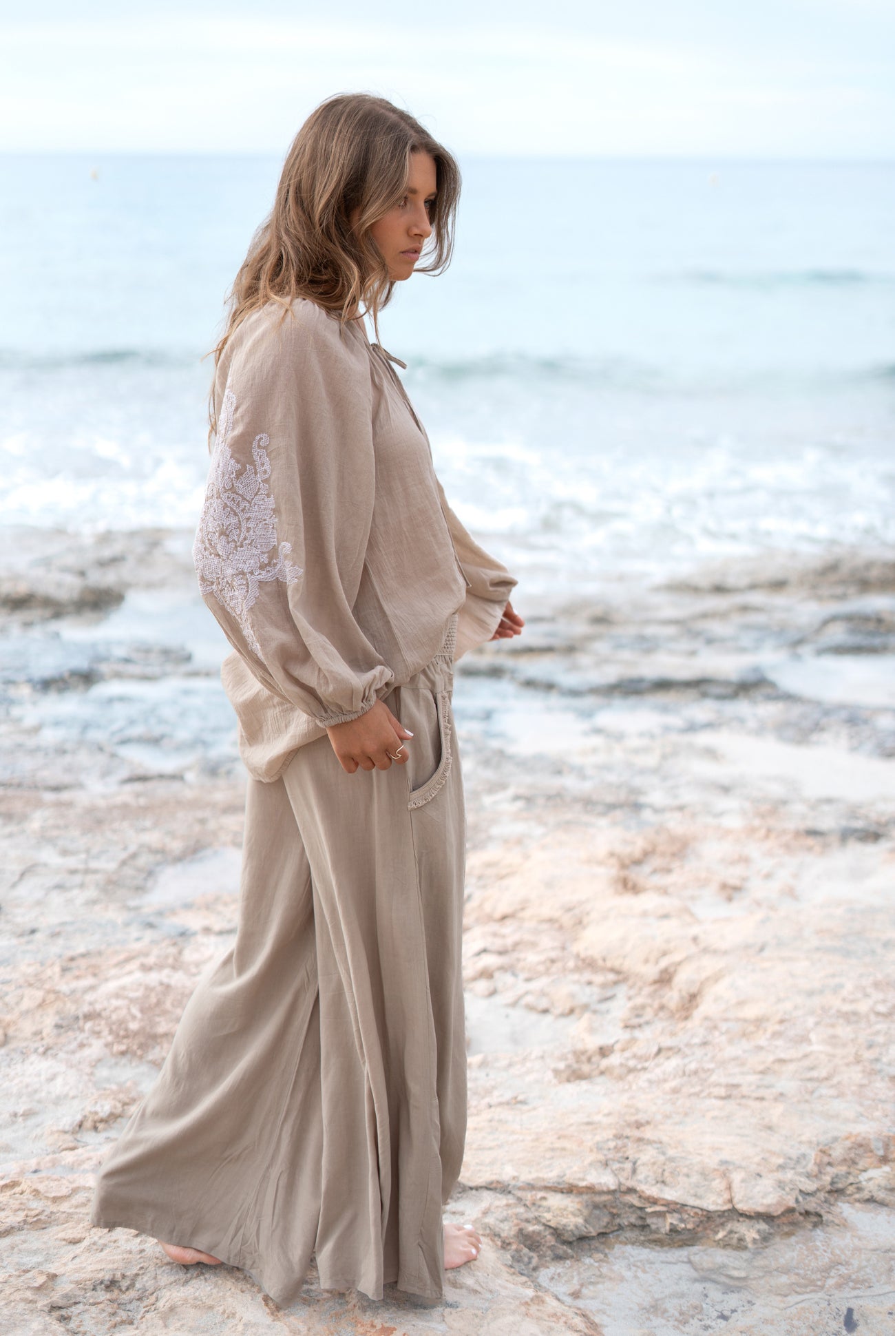 Bohemian blouse in light taupe van ibzmode, Brands of Ibiza