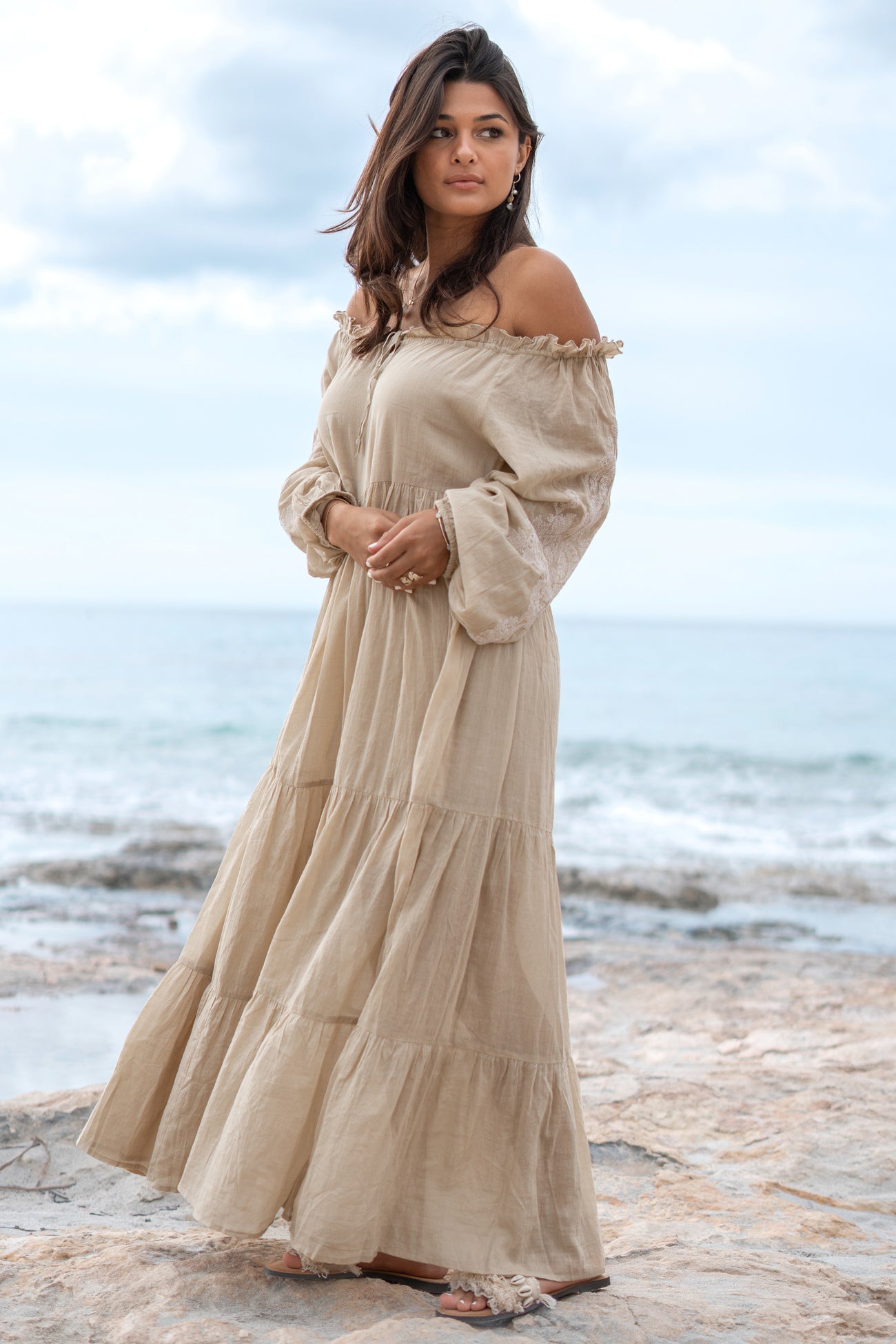 Bohemian jurk in sand van ibzmode, Brands of Ibiza