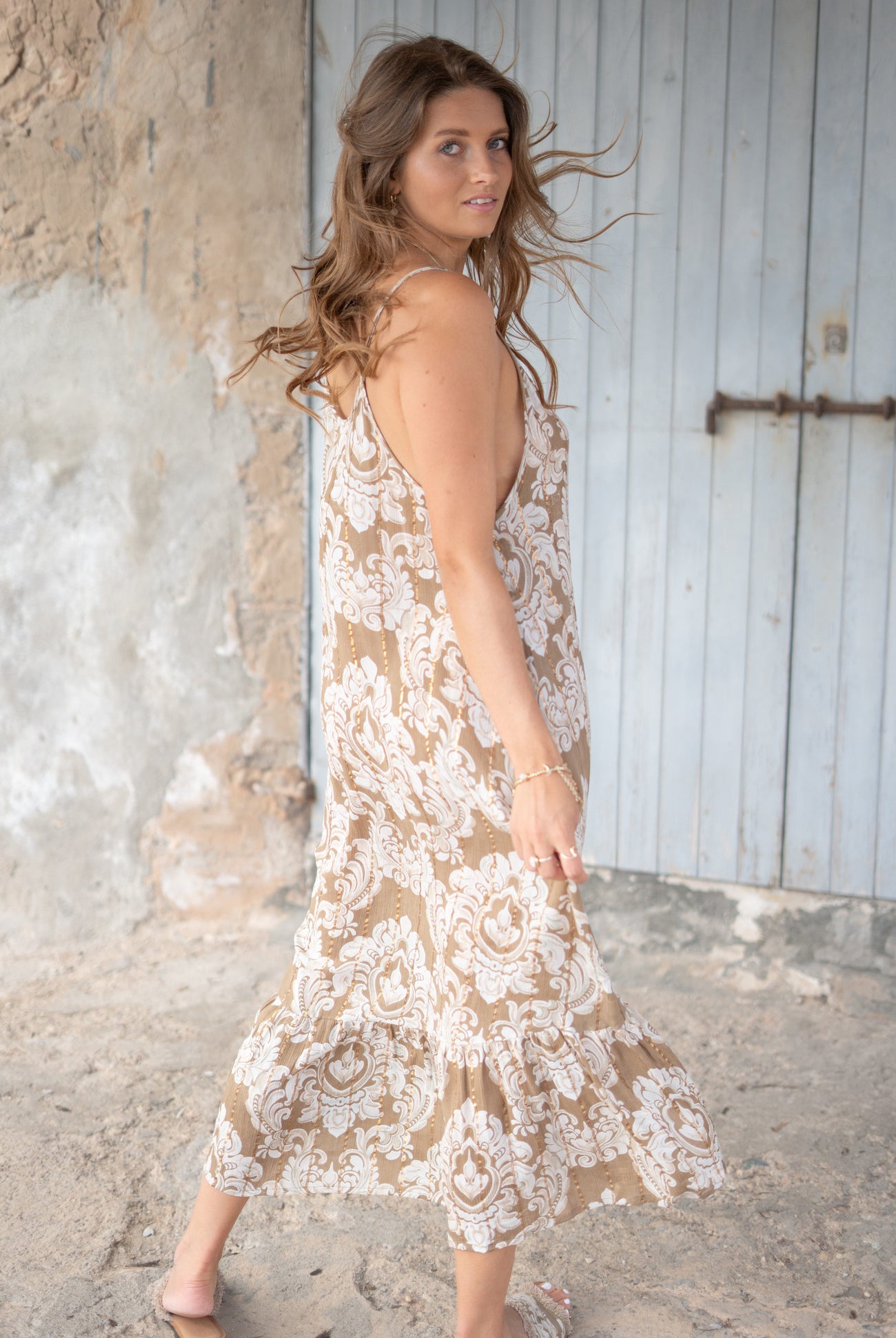 Bohemian jurk in taupe van ibzmode, Brands of Ibiza