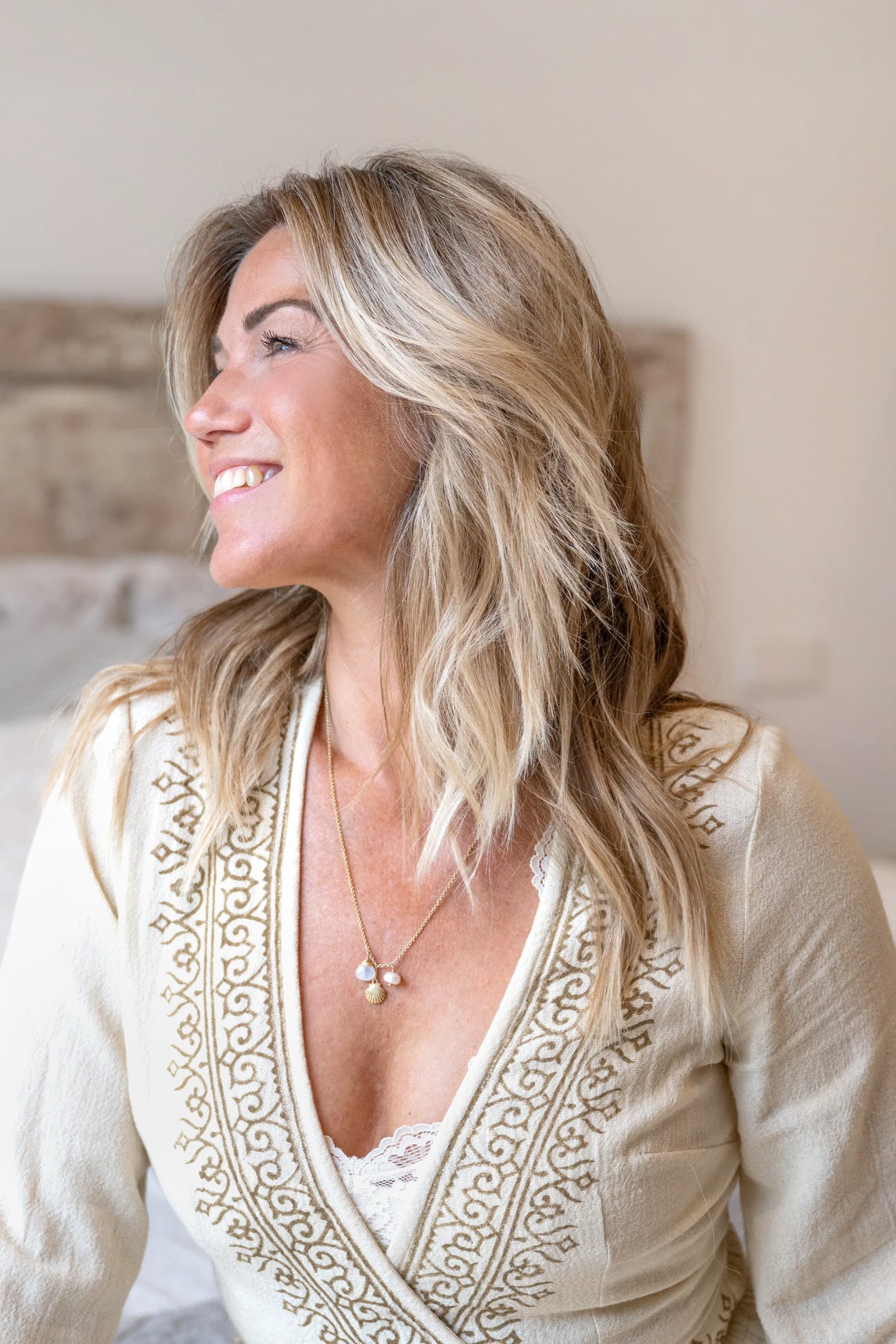 Bohemian top in ecru van ibzmode, Brands of Ibiza