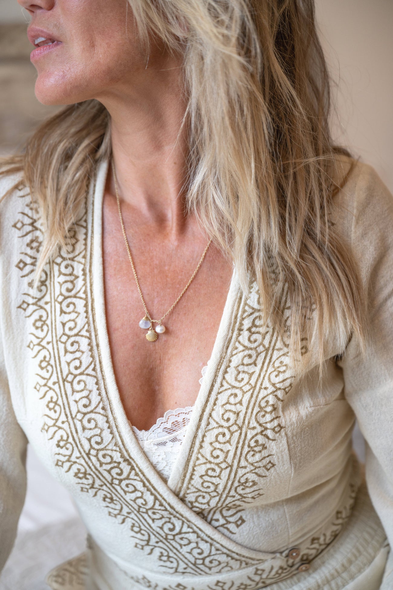 Bohemian top in ecru van ibzmode, Brands of Ibiza