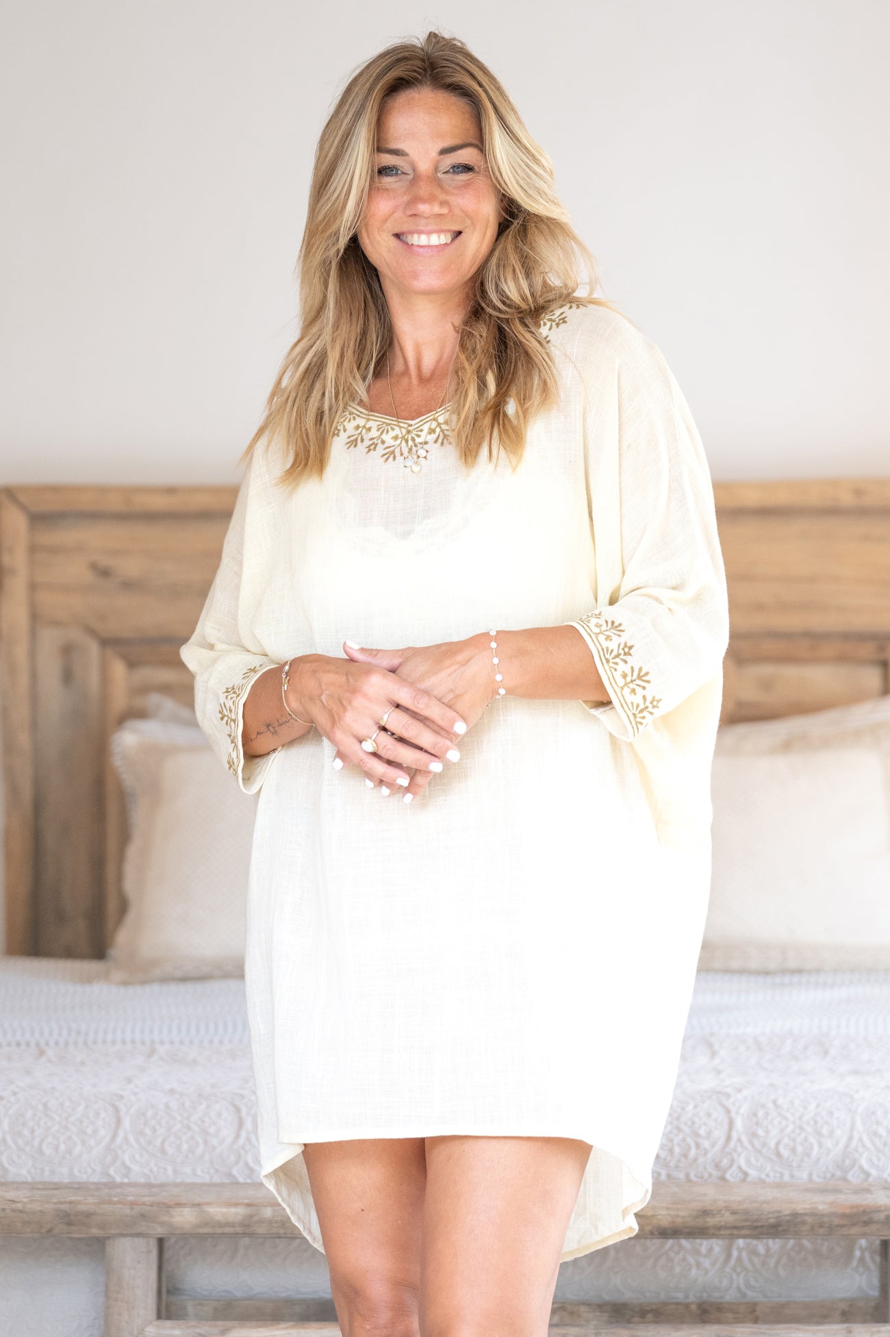 Bohemian item in ecru van ibzmode, Brands of Ibiza