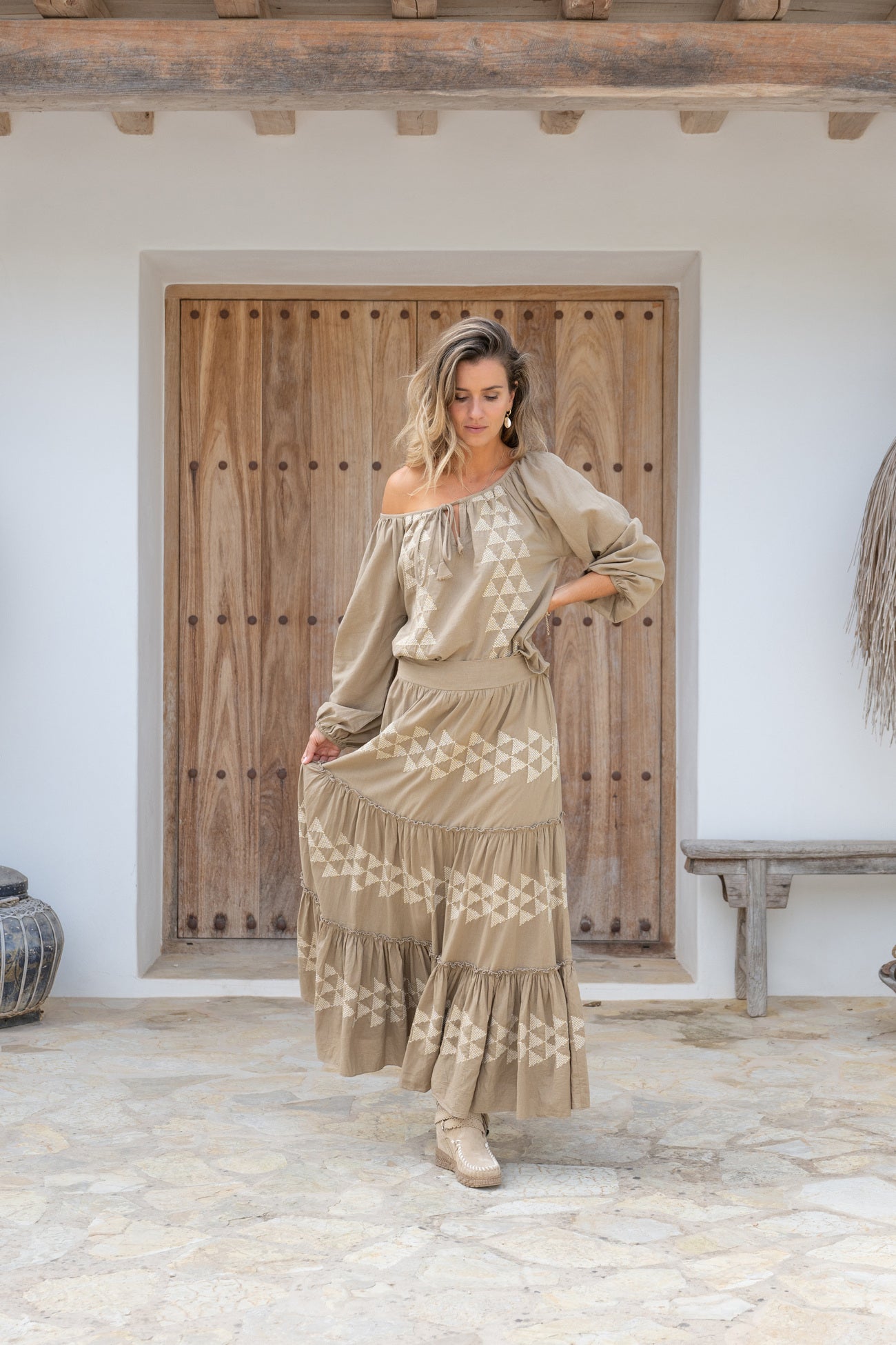 Bohemian blouse in taupe van ibzmode, Brands of Ibiza