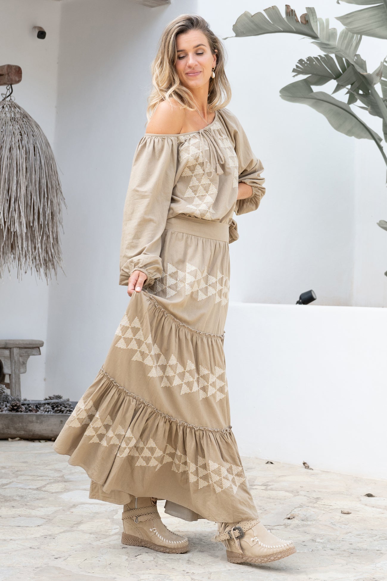 Bohemian rok in taupe van ibzmode, Brands of Ibiza