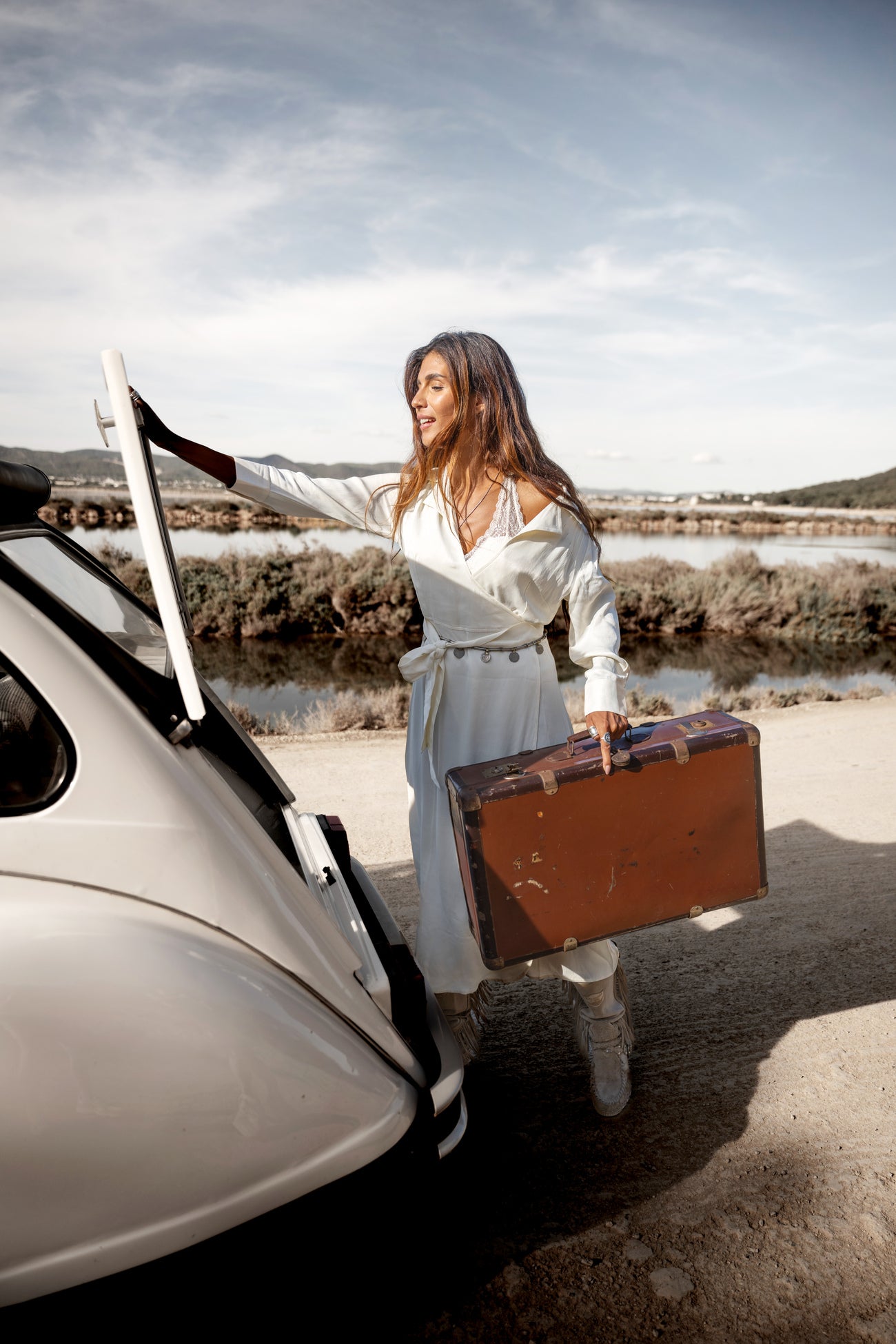 Bohemian jurk in off white van MOOST Wanted, Brands of Ibiza