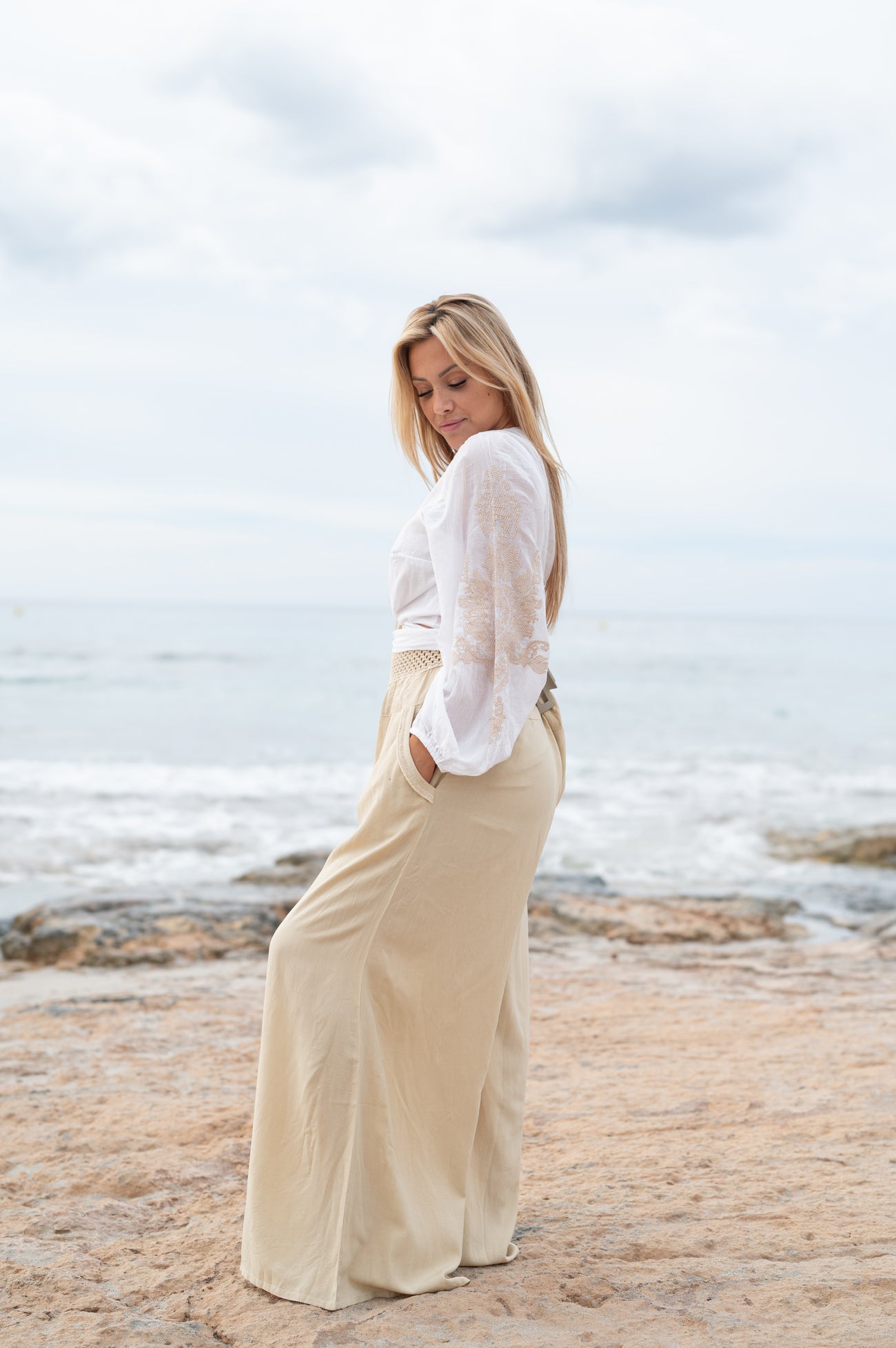 Bohemian broek in sand van ibzmode, Brands of Ibiza