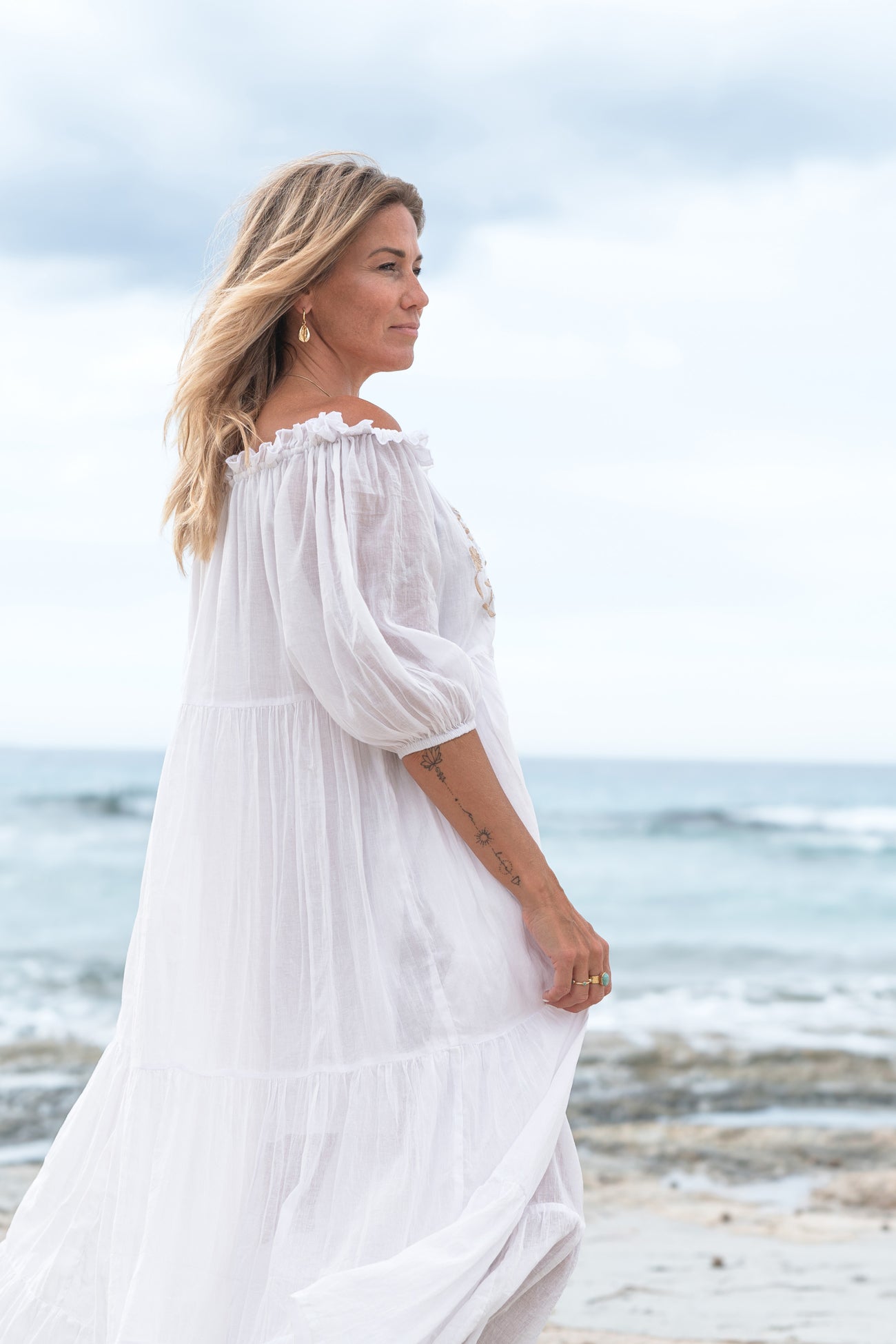 Bohemian jurk in white van ibzmode, Brands of Ibiza