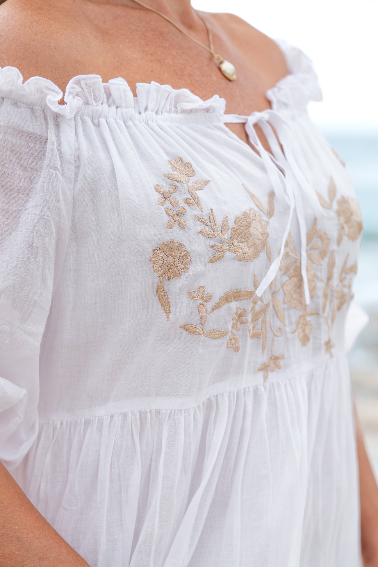 Bohemian jurk in white van ibzmode, Brands of Ibiza