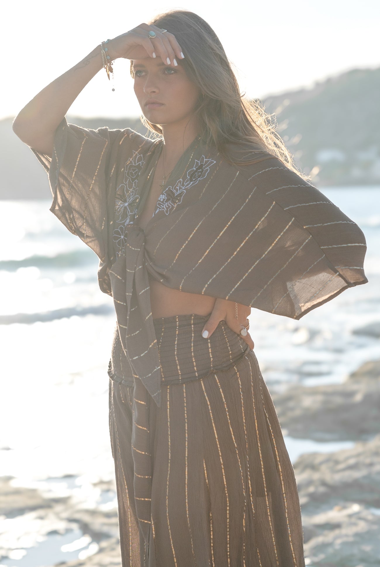 Bohemian kimono in taupe van ibzmode, Brands of Ibiza