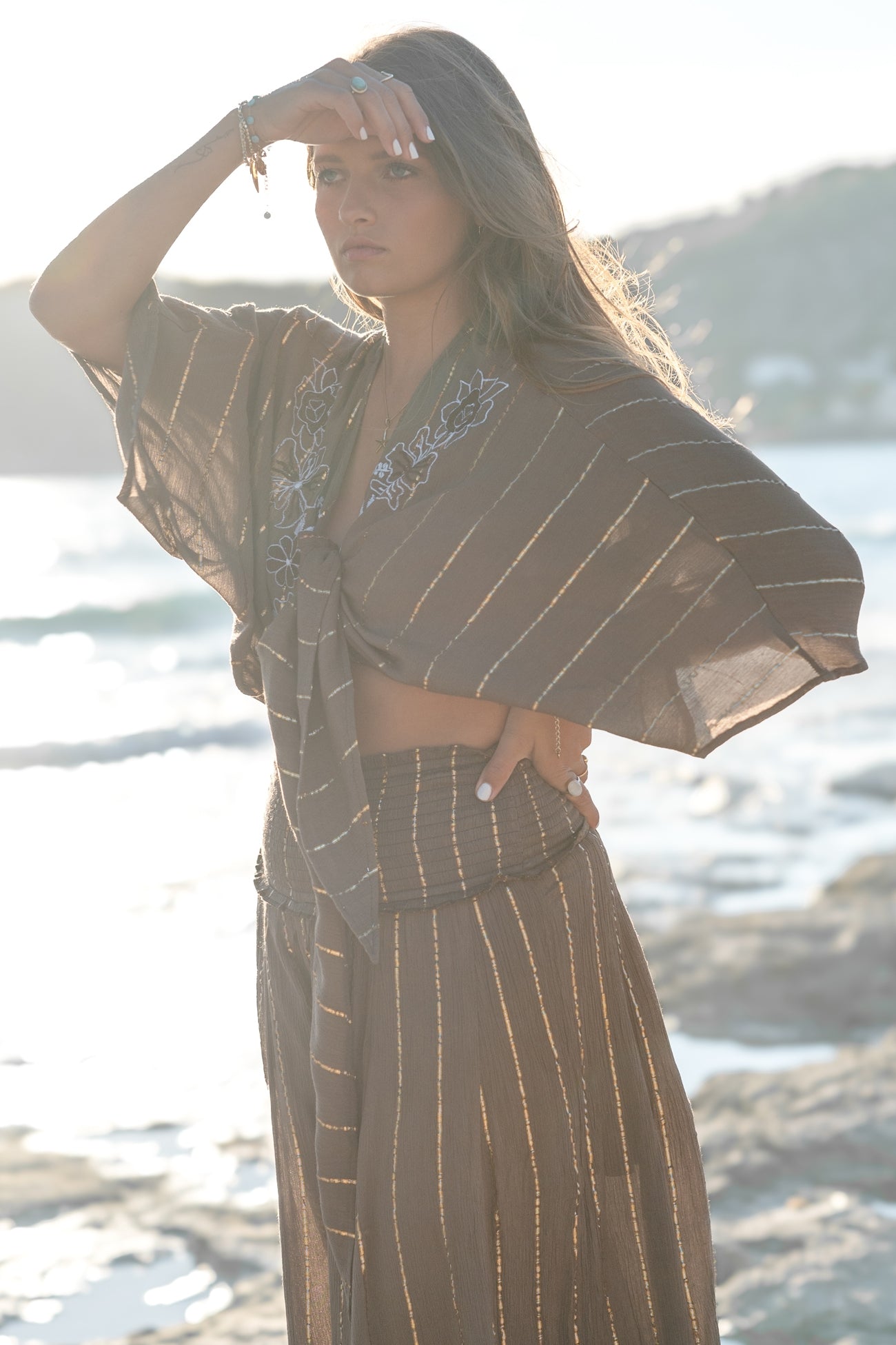 Bohemian kimono in taupe van ibzmode, Brands of Ibiza