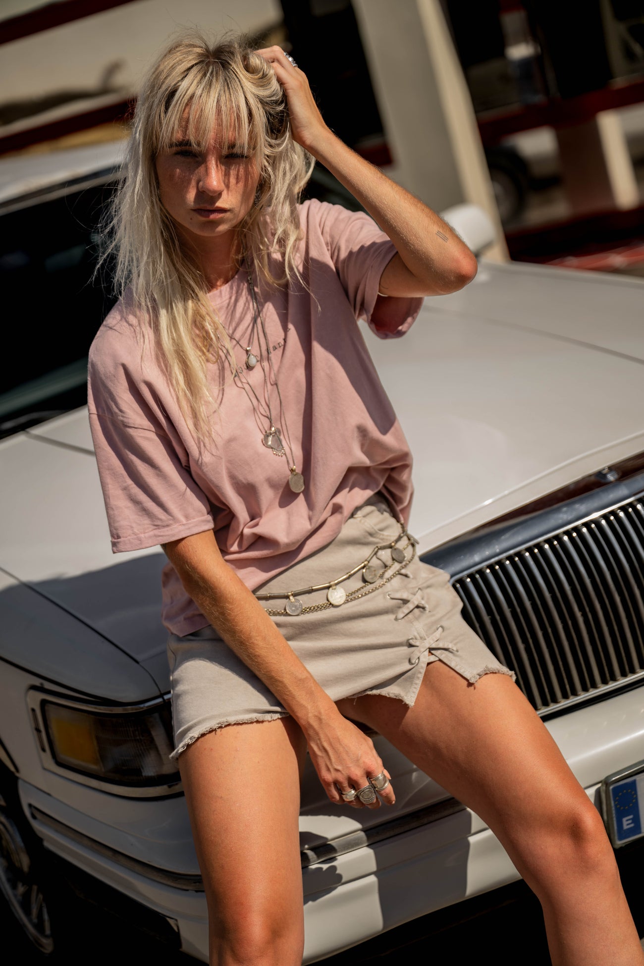 Ibizamode Moost Wanted Blake Artwork T-shirt dusty pink with USA tour back print