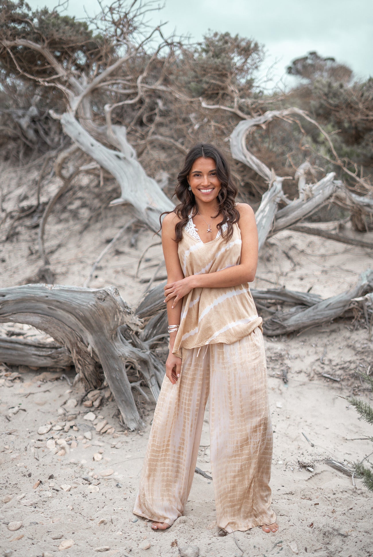 Bohemian top in tie dye sand/ beige van ibzmode, Brands of Ibiza