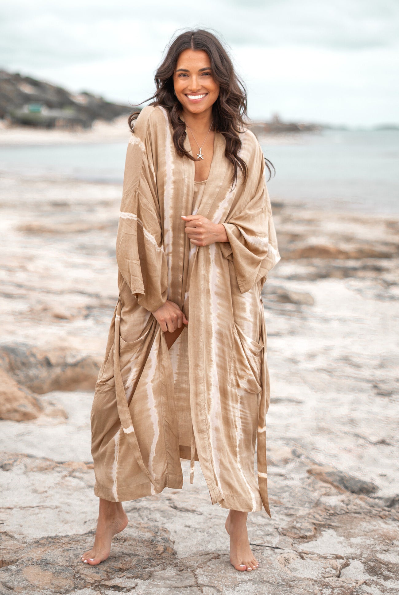 Bohemian kimono in tie dye sand/ beige van ibzmode, Brands of Ibiza