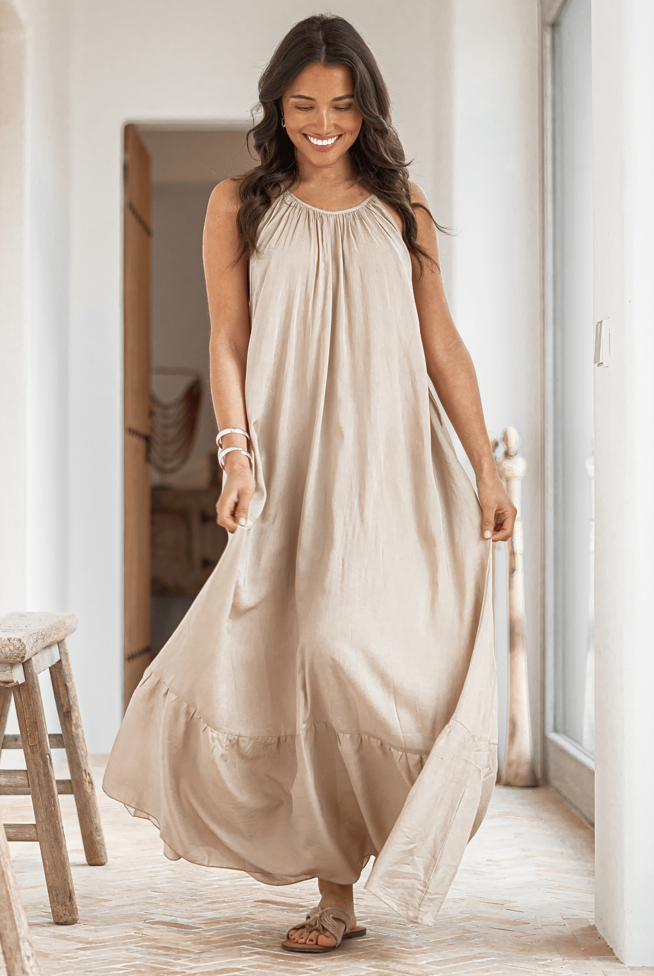 Bohemian jurk in taupe van ibzmode, Brands of Ibiza