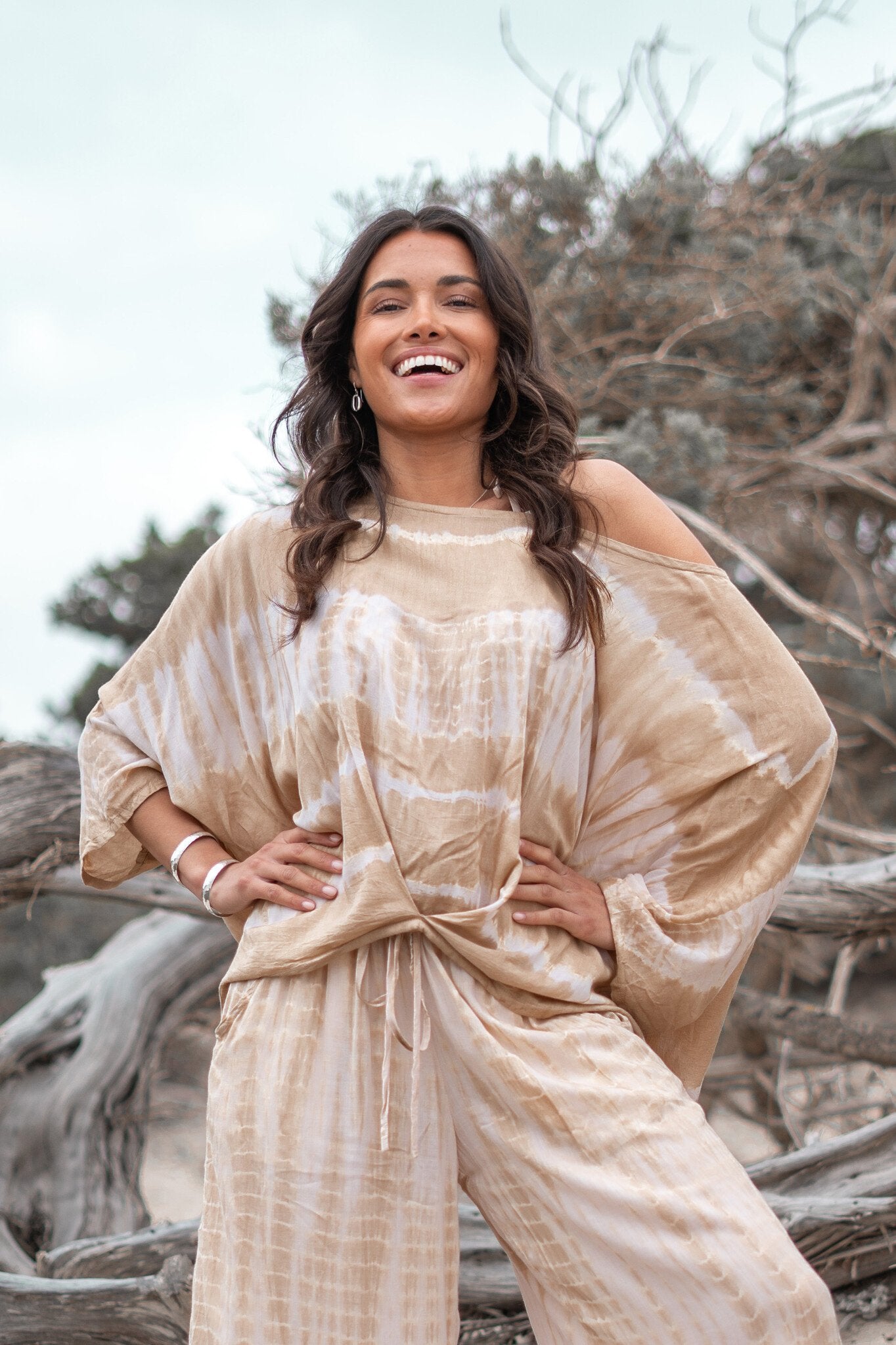 Bohemian top in tie dye sand/ beige van ibzmode, Brands of Ibiza