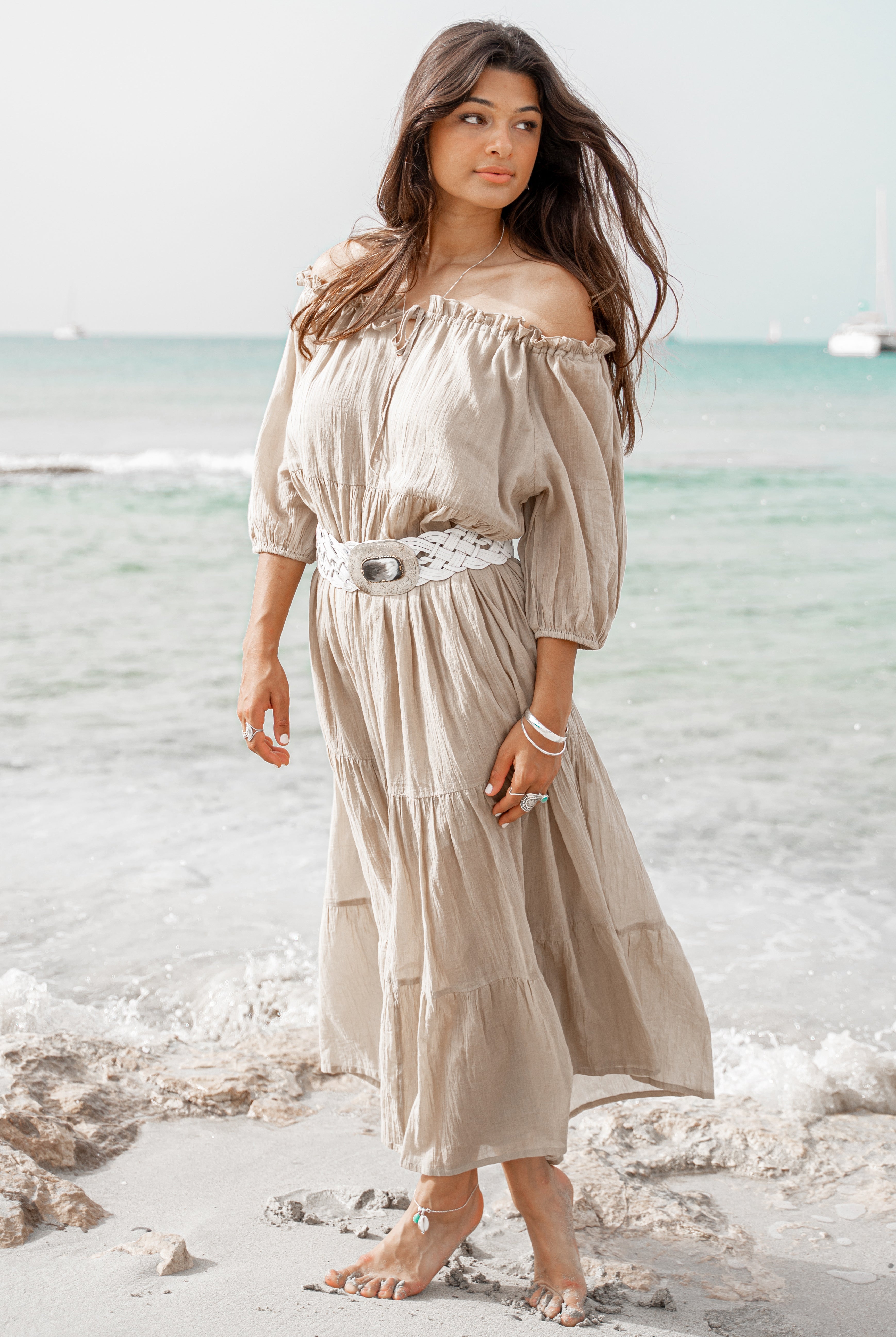 Bohemian jurk in taupe van ibzmode, Brands of Ibiza