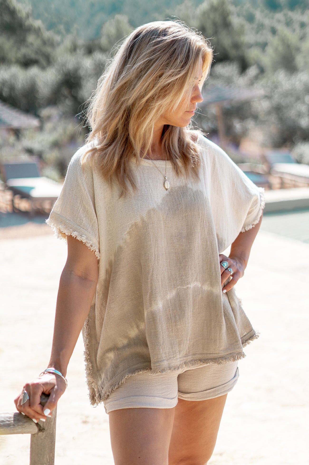 Bohemian top in natural mix van ibzmode, Brands of Ibiza