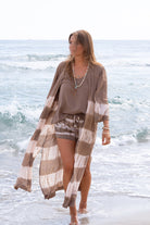Ibizamode Kimono Gandia Maraluna Taupe with airy ombre look and relaxed beach fit