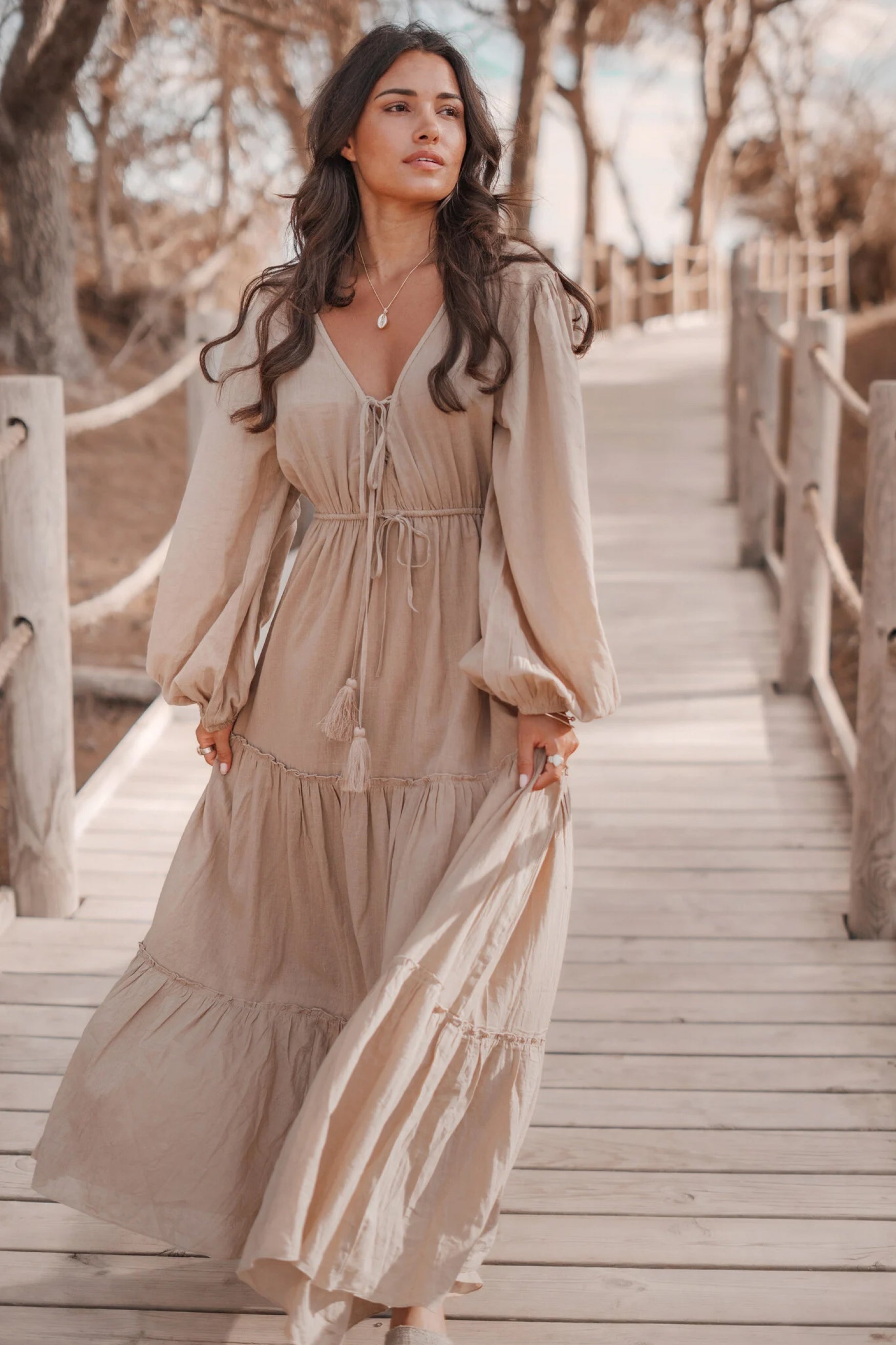 Bohemian jurk in taupe van ibzmode, Brands of Ibiza