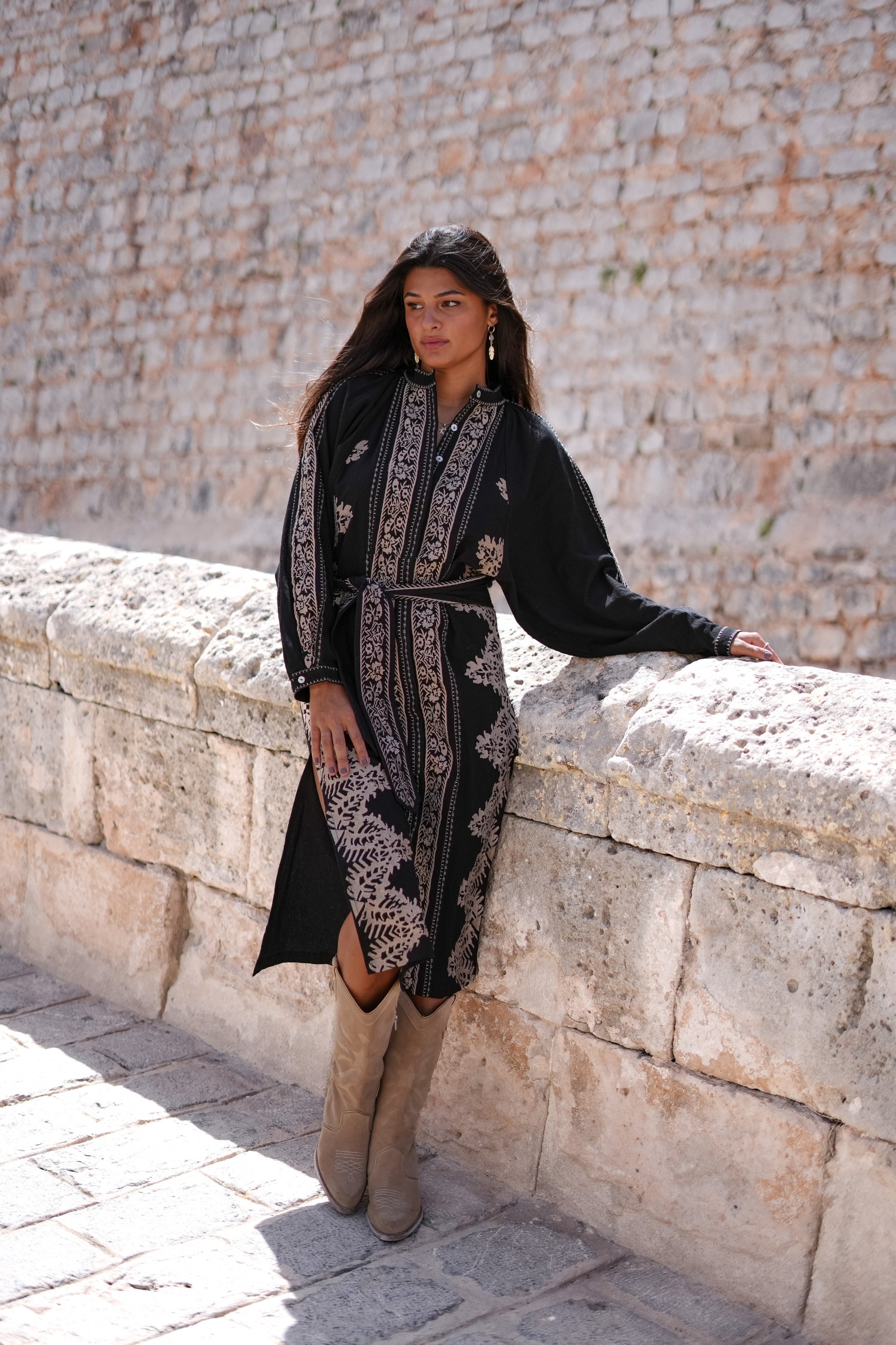 Bohemian jurk in black van ibzmode, Brands of Ibiza