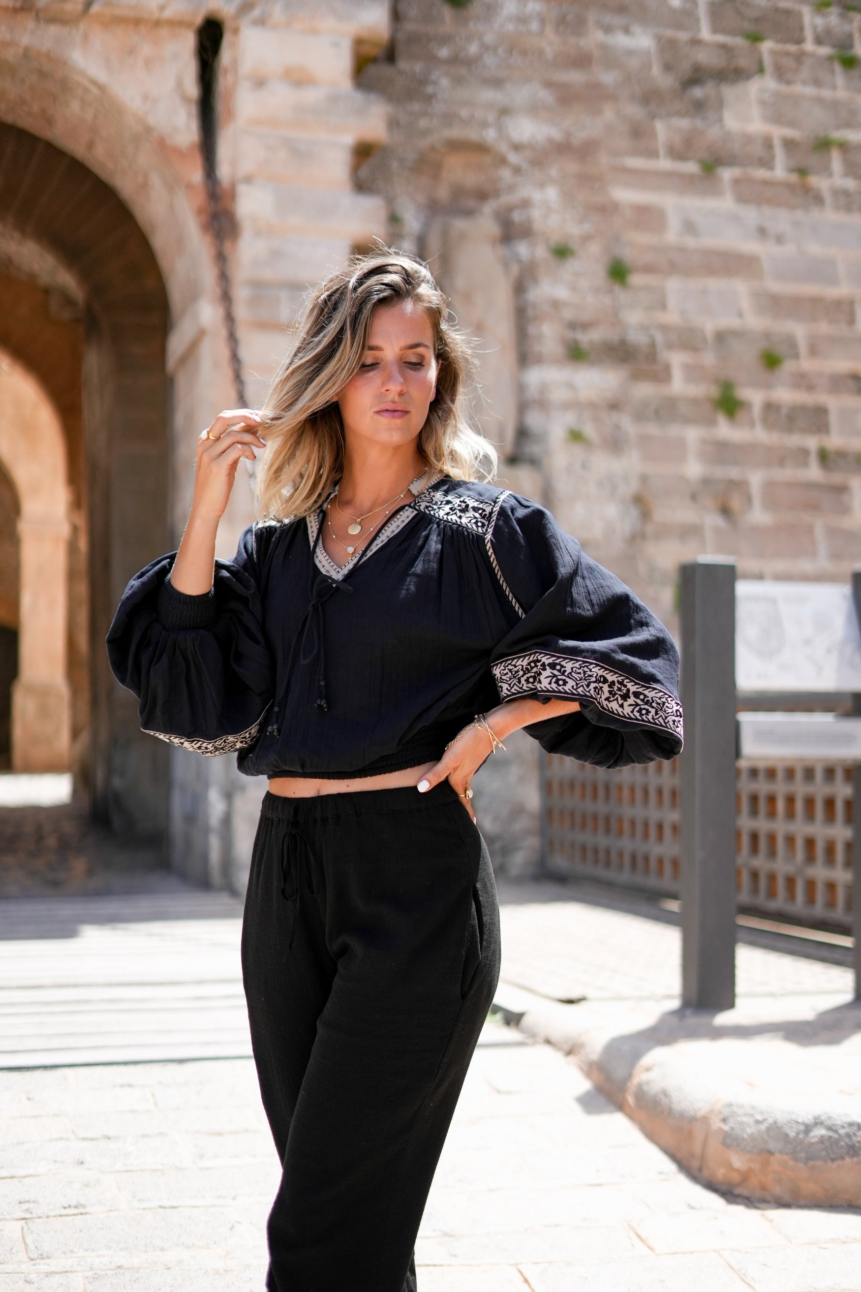 Bohemian blouse in black van ibzmode, Brands of Ibiza