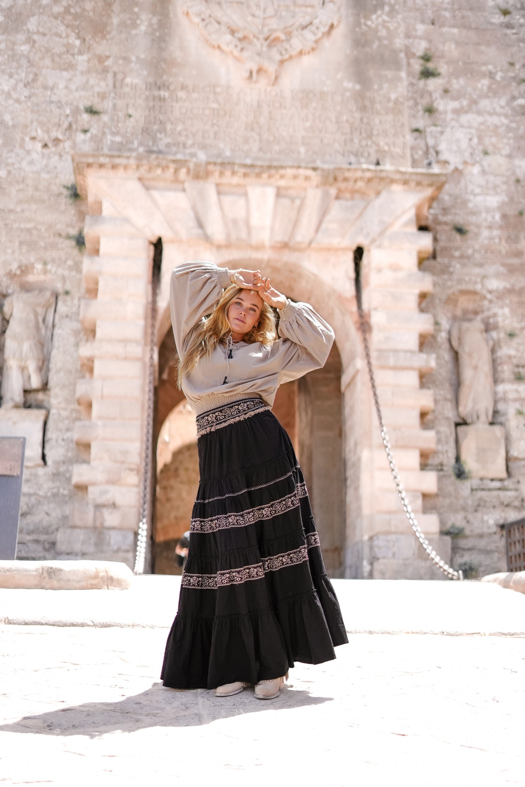 Bohemian blouse in light taupe van ibzmode, Brands of Ibiza