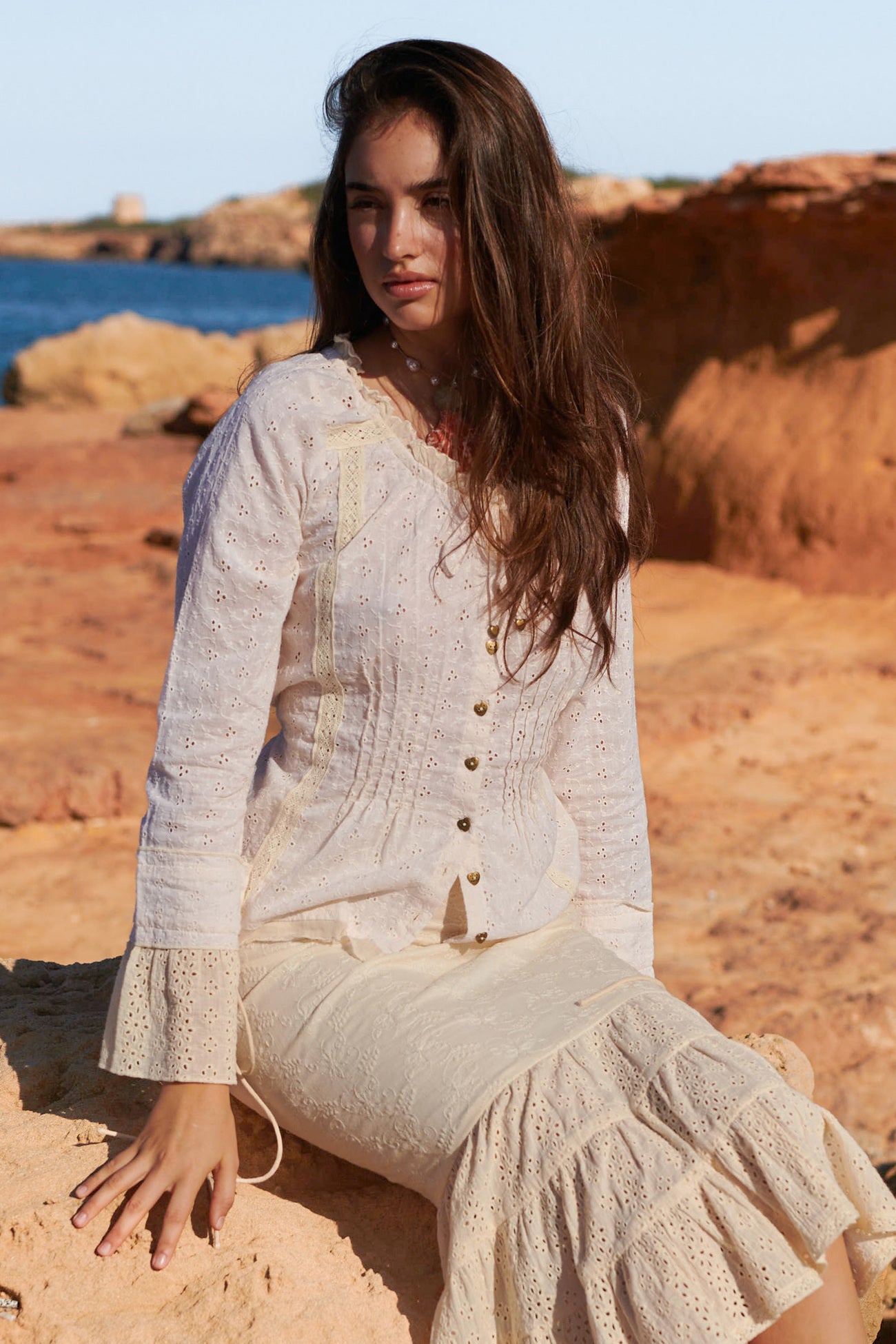 Bohemian blouse in cream van Isla Ibiza, Brands of Ibiza