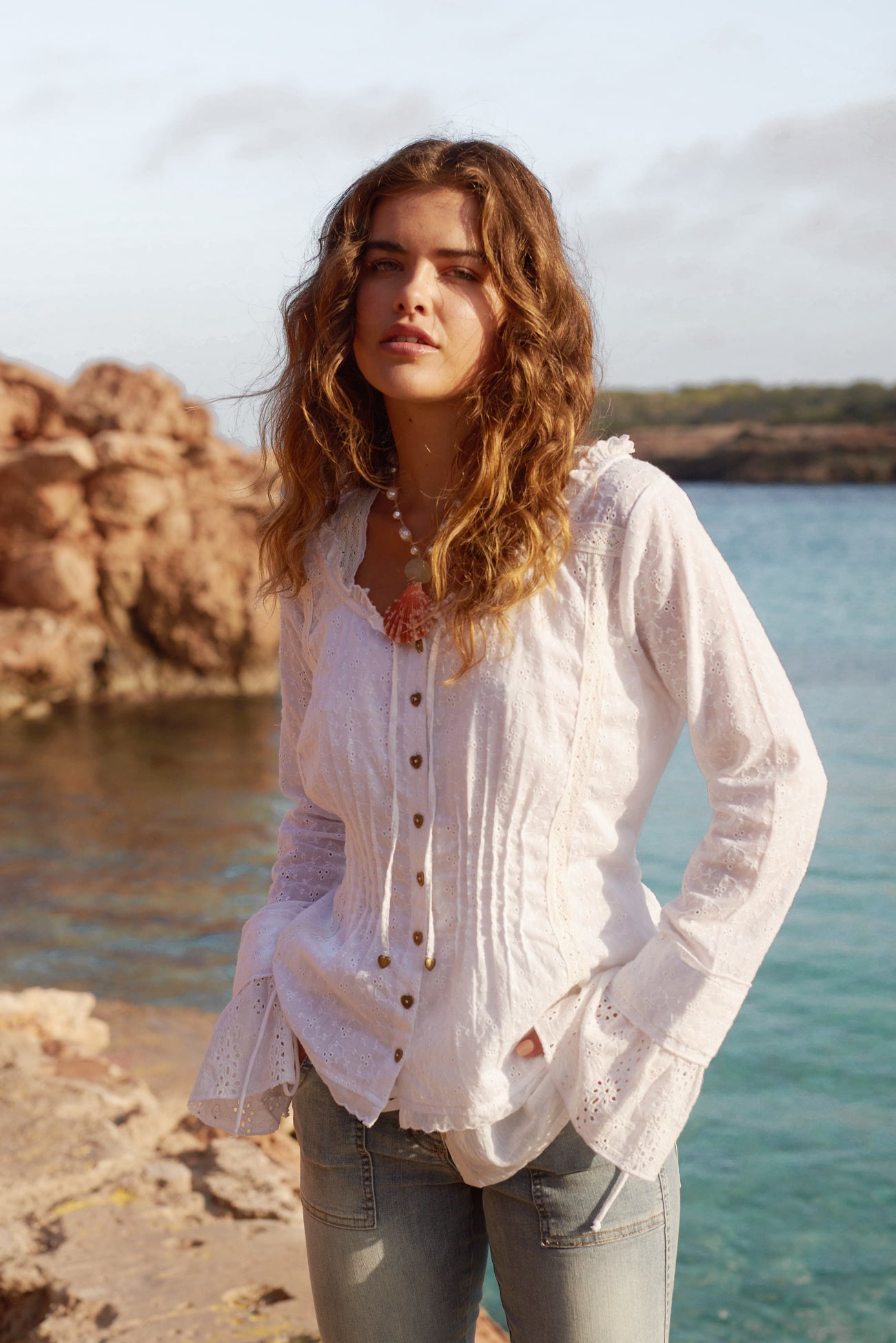 Bohemian blouse in white van Isla Ibiza, Brands of Ibiza