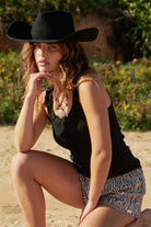 Bohemian item in black van Isla Ibiza, Brands of Ibiza