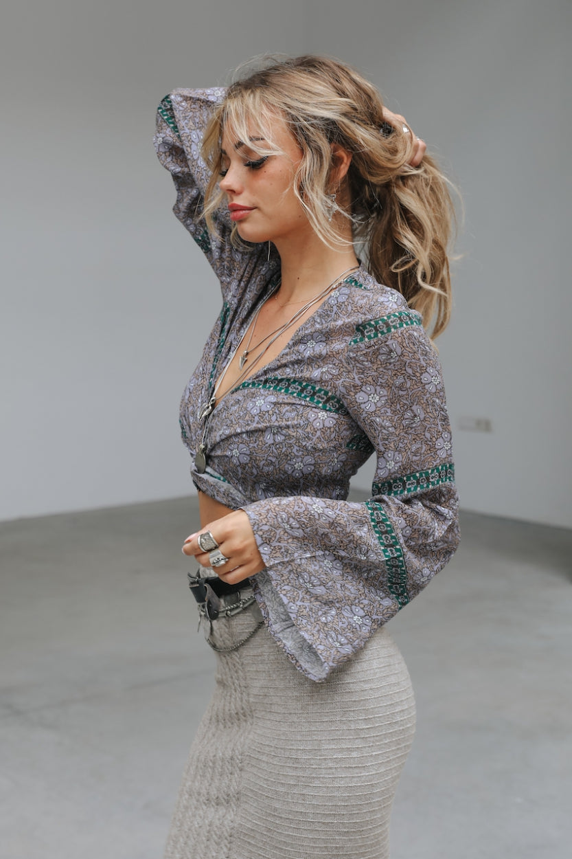 Bohemian blouse in soft dusty flower van MOOST Wanted, Brands of Ibiza