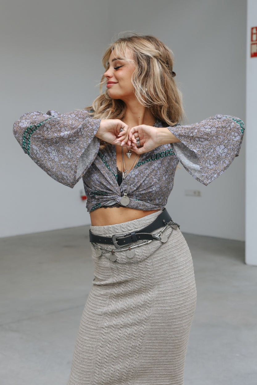 Bohemian blouse in soft dusty flower van MOOST Wanted, Brands of Ibiza