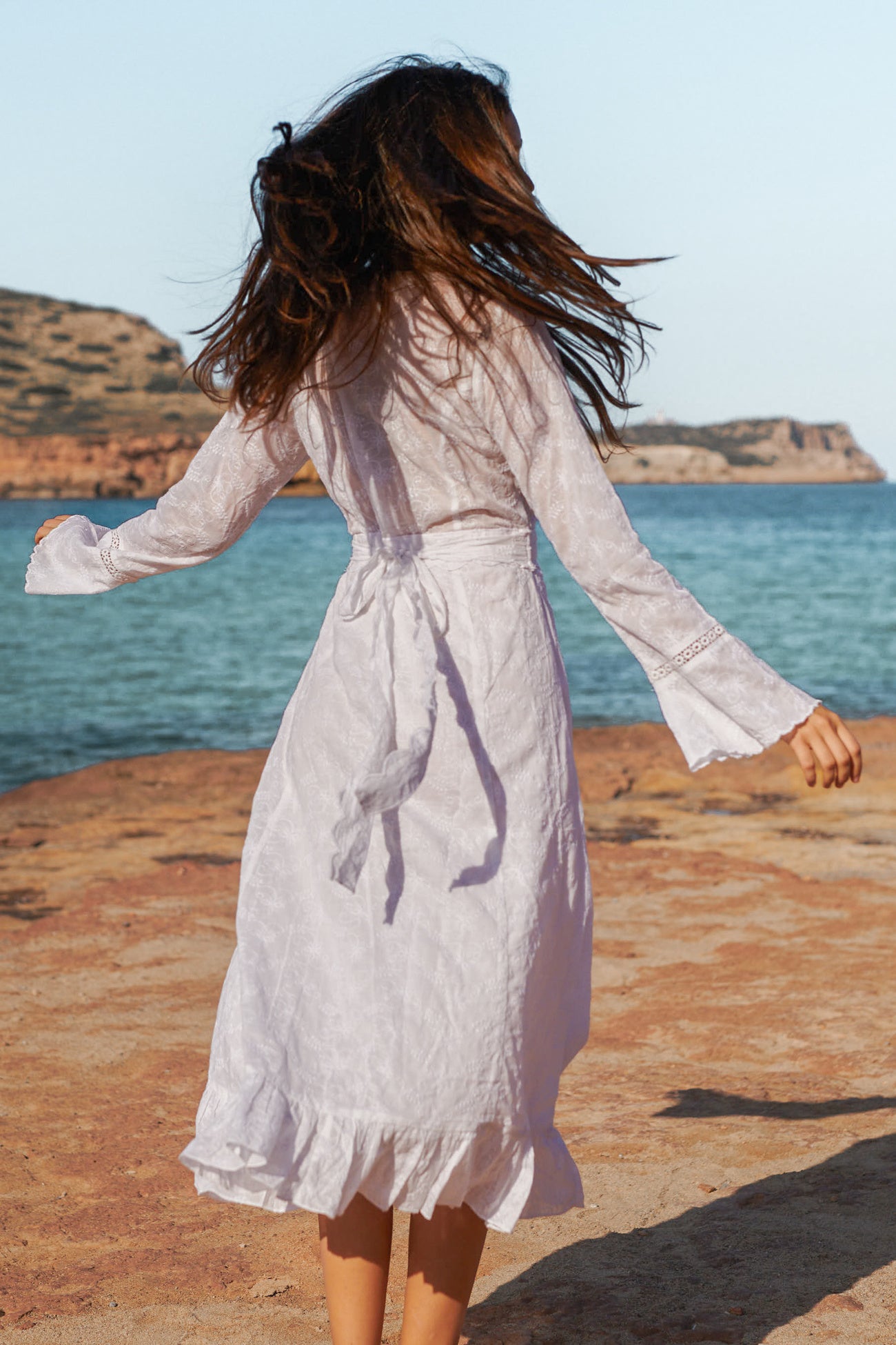 Bohemian jurk in white van Isla Ibiza, Brands of Ibiza