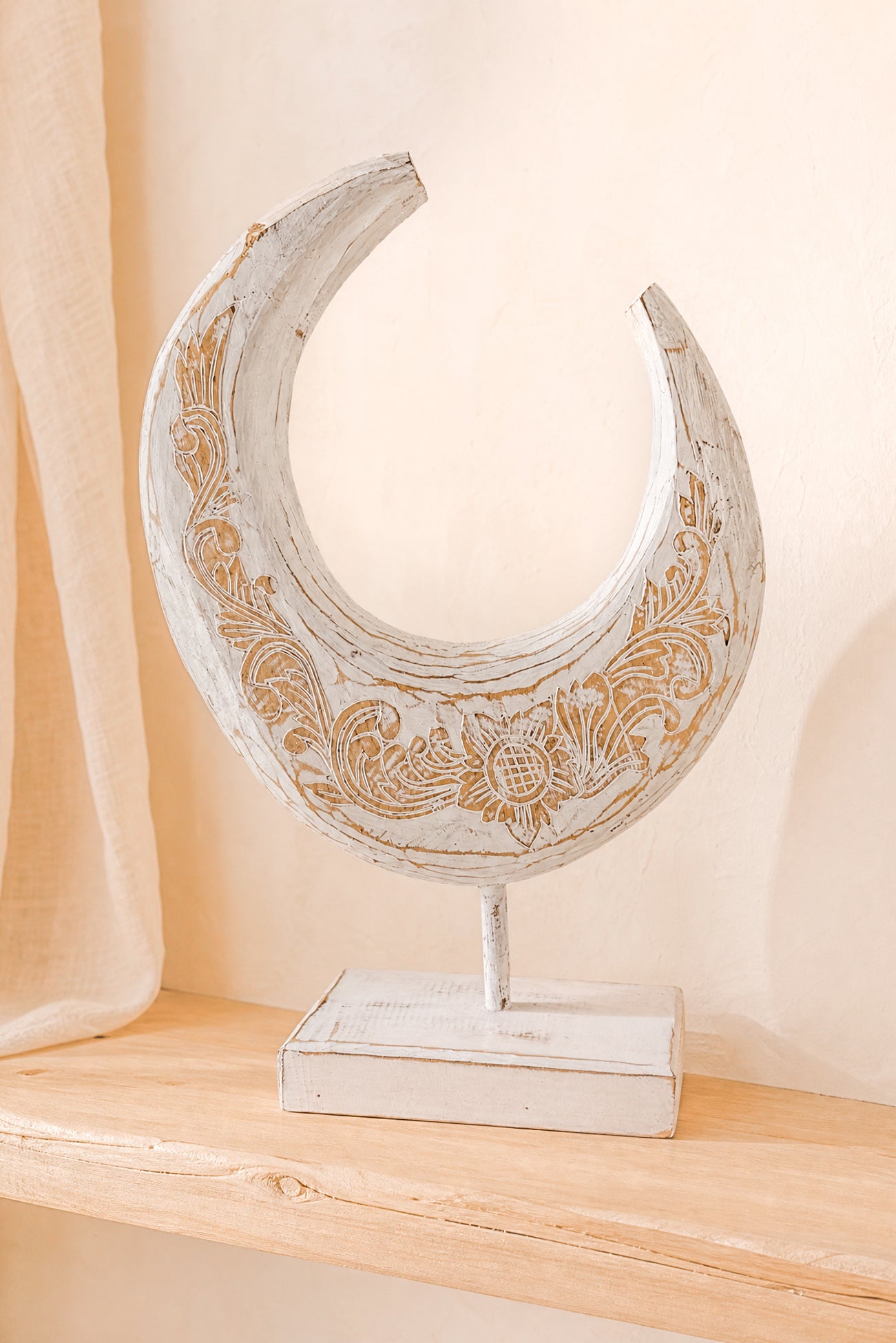 Ibzhome Ibiza Moon Sculpture White decoratief maanbeeld voor bohemian interieur