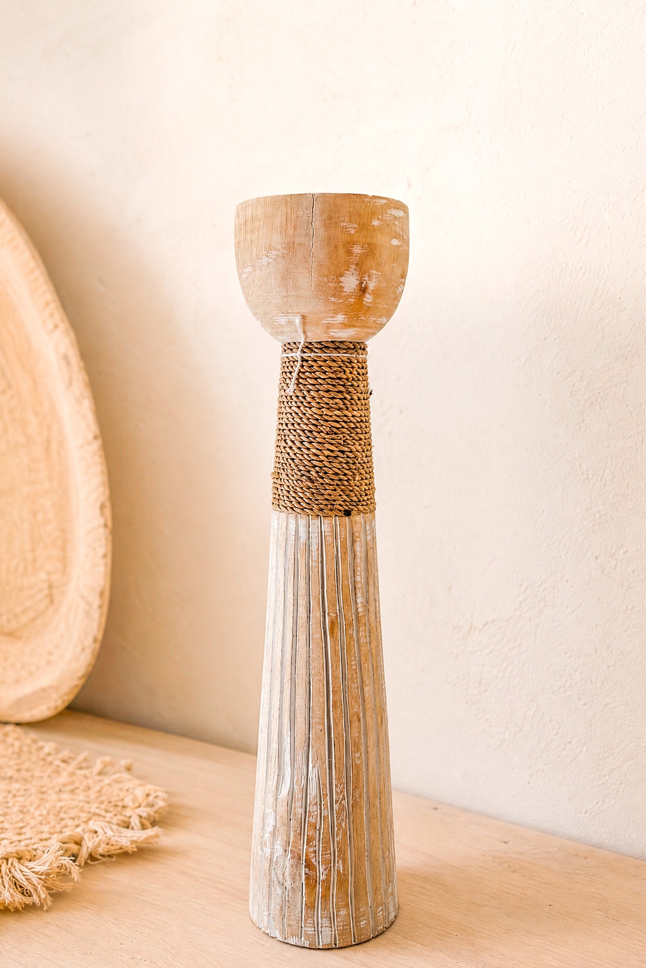 Ibzhome Boho Candlestick Natural houten kandelaar voor Ibiza interieur