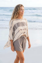 Ibizamode Short Solita Taupe with airy flowy fit and relaxed summer look