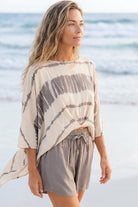 Ibizamode Short Solita Taupe with airy flowy fit and relaxed summer look