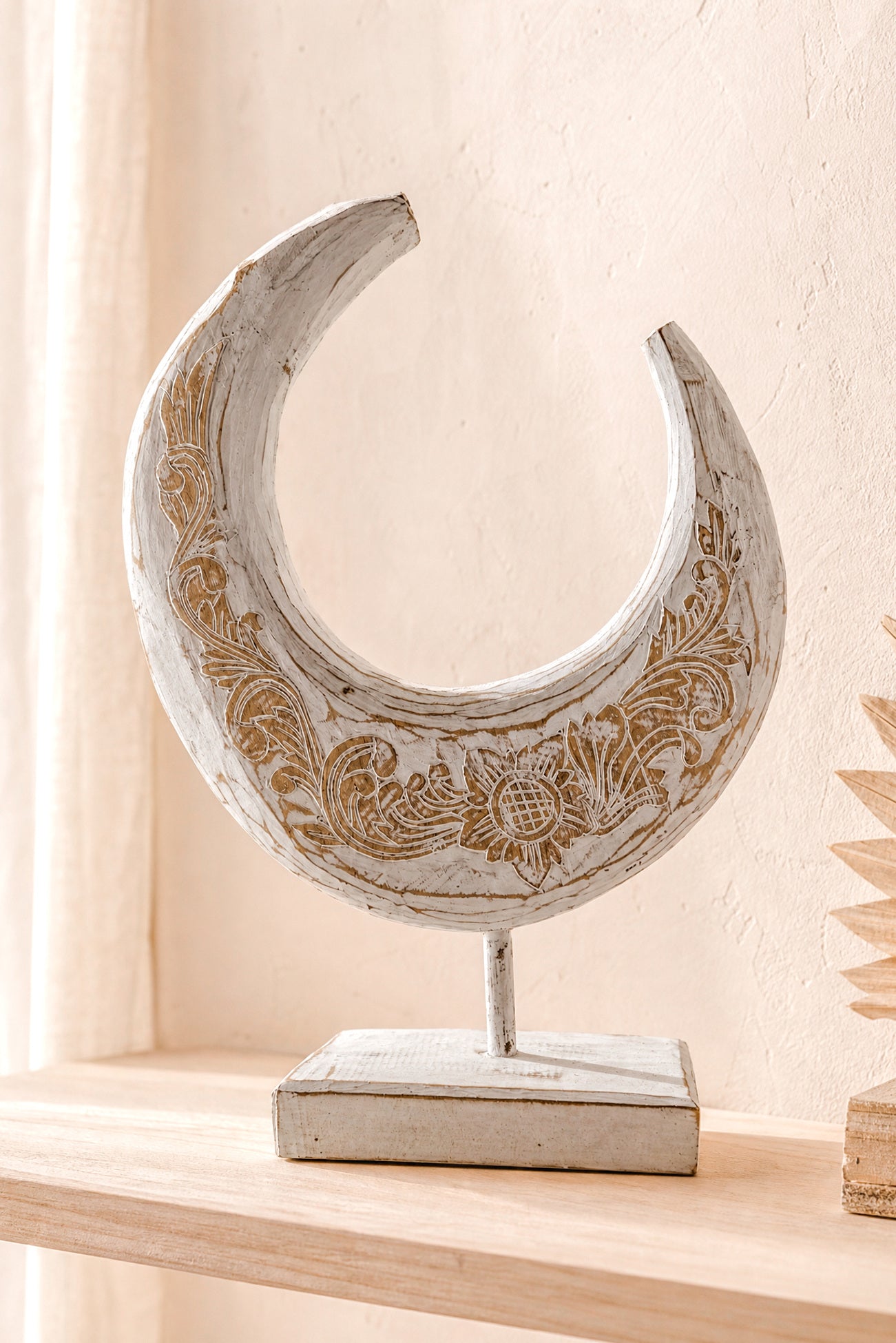Ibzhome Ibiza Moon Sculpture White decoratief maanbeeld voor bohemian interieur