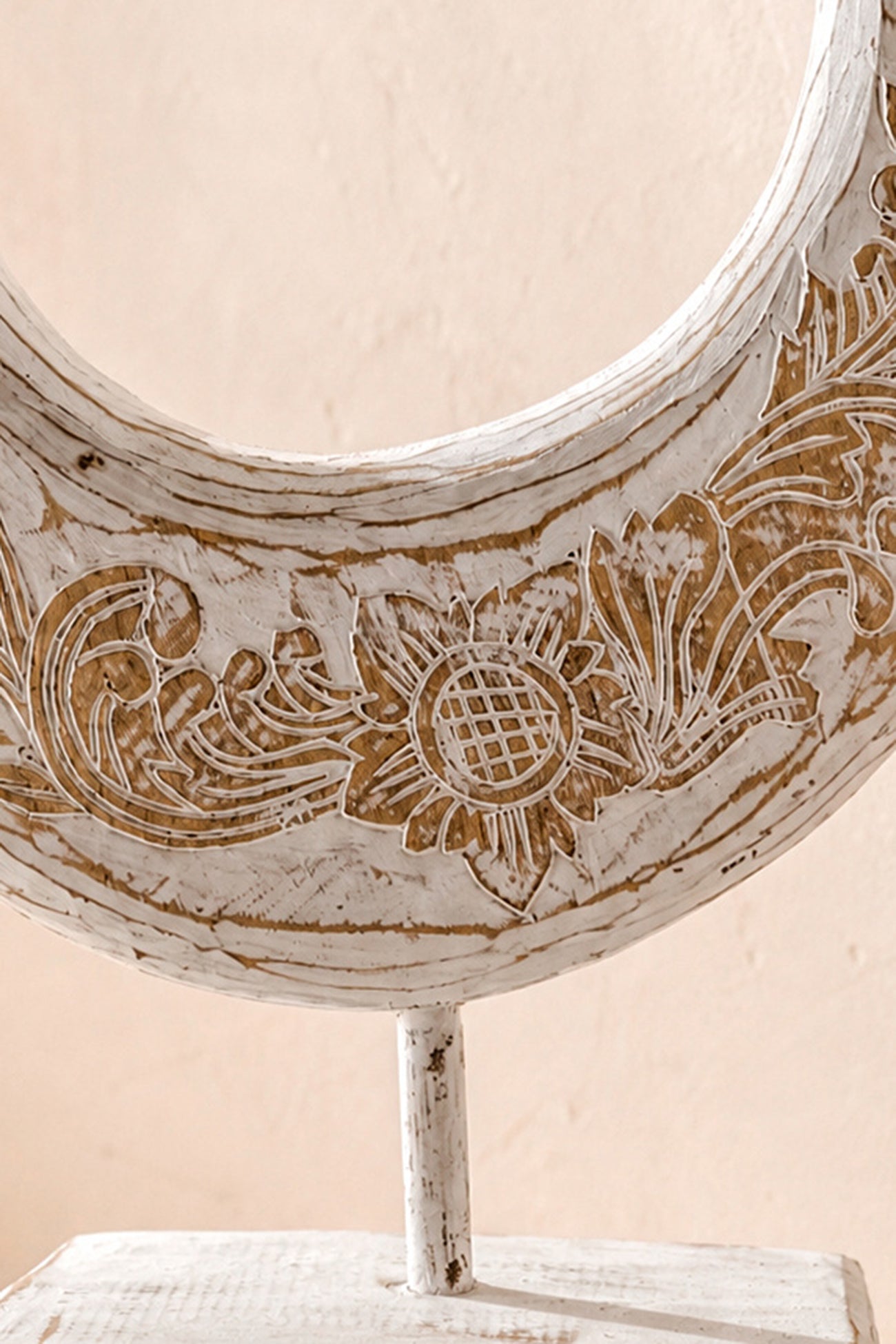 Ibzhome Ibiza Moon Sculpture White decoratief maanbeeld voor bohemian interieur