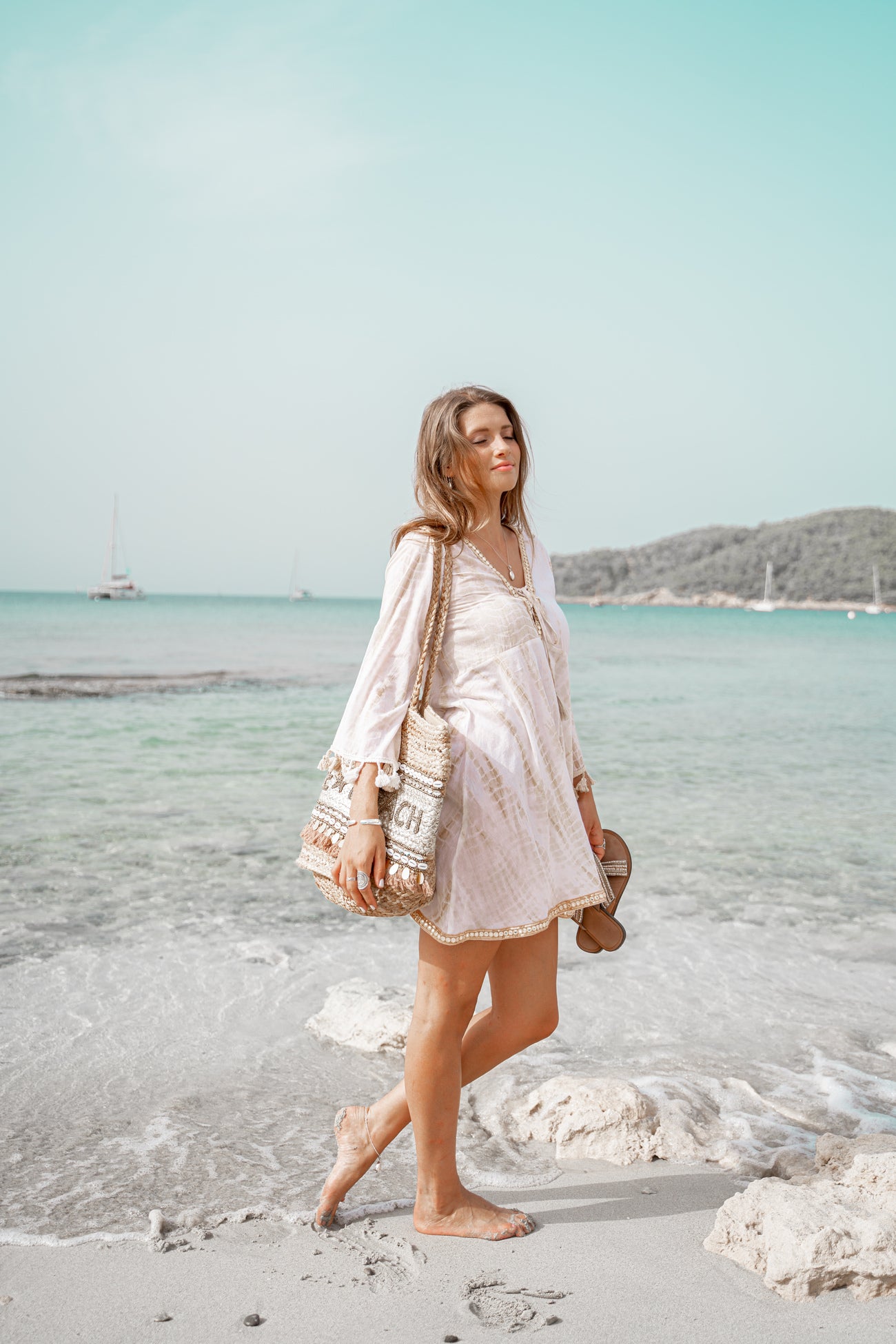 Bohemian jurk in tie dye white/ van ibzmode, Brands of Ibiza