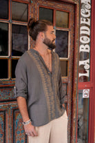 Bohème Bluse in Anthrazit von ibzmode, Brands of Ibiza