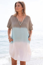 Ibizamode Short Kaftan Noa Almora Taupe with airy printed look and relaxed summer fit