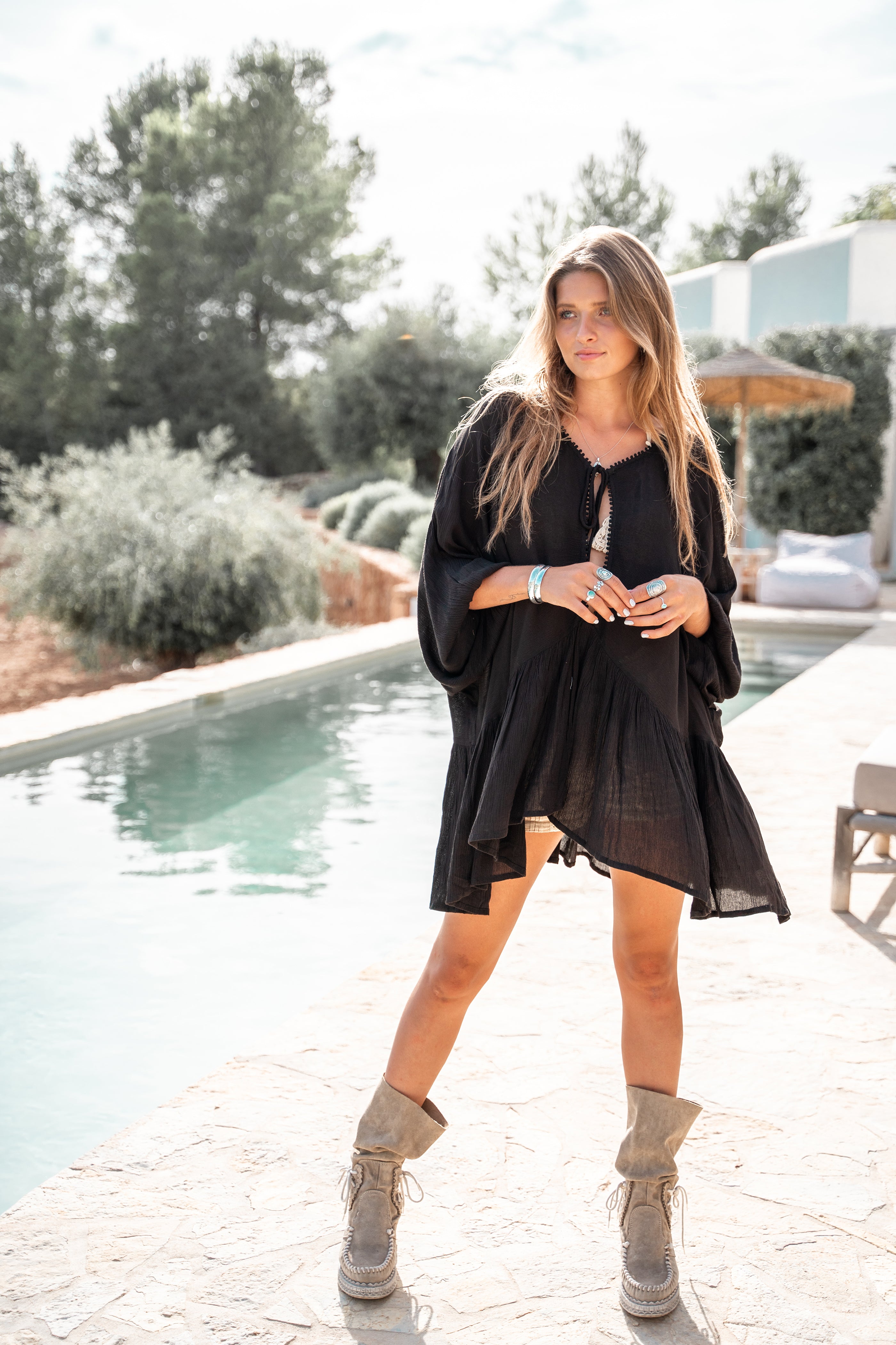 Bohemian blouse in black van ibzmode, Brands of Ibiza