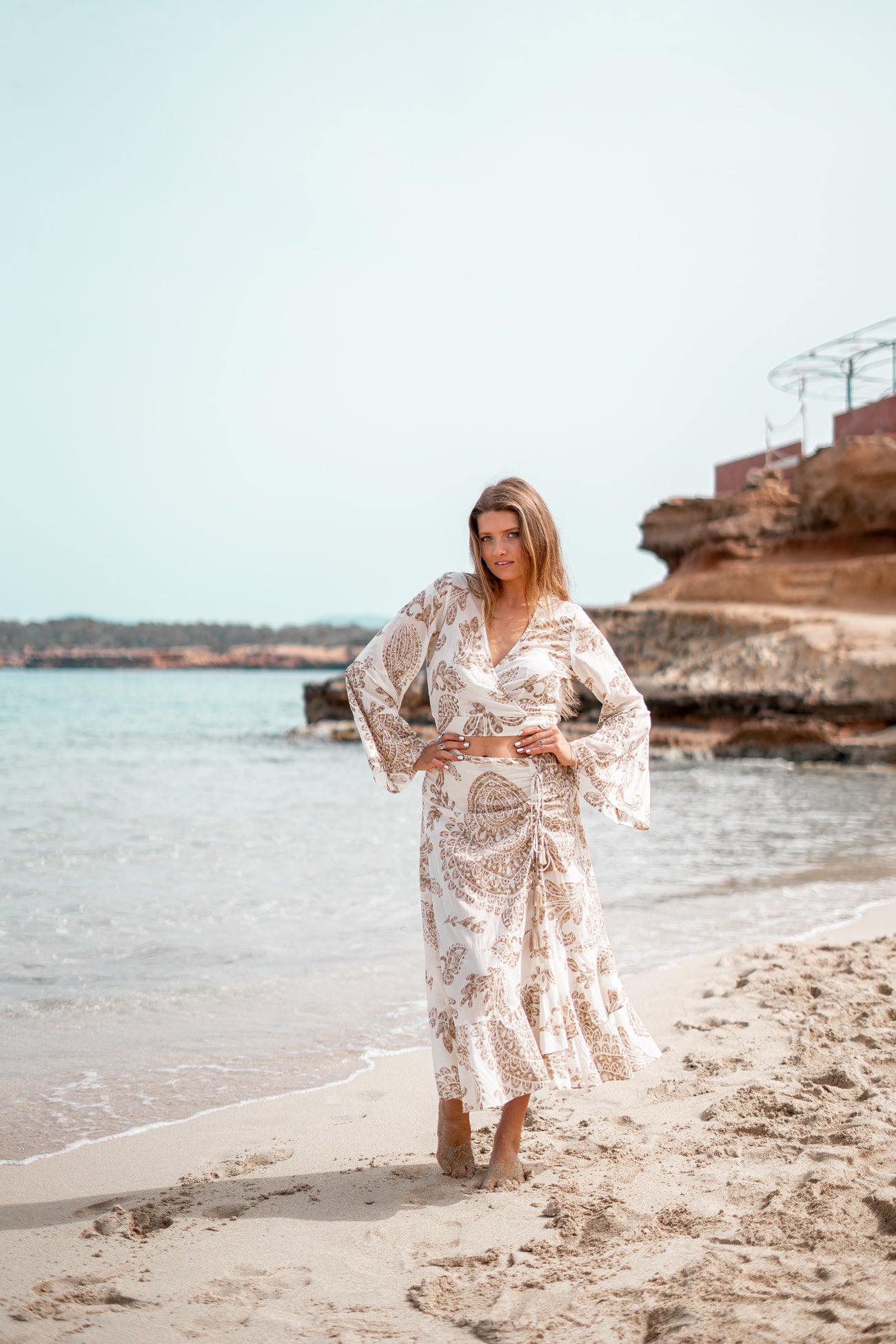 Bohemian top in taupe van ibzmode, Brands of Ibiza