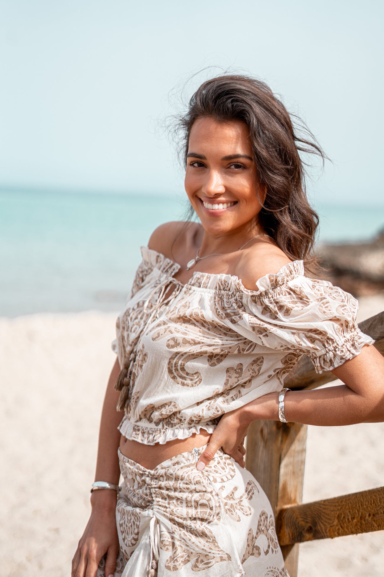 Bohemian top in taupe van ibzmode, Brands of Ibiza