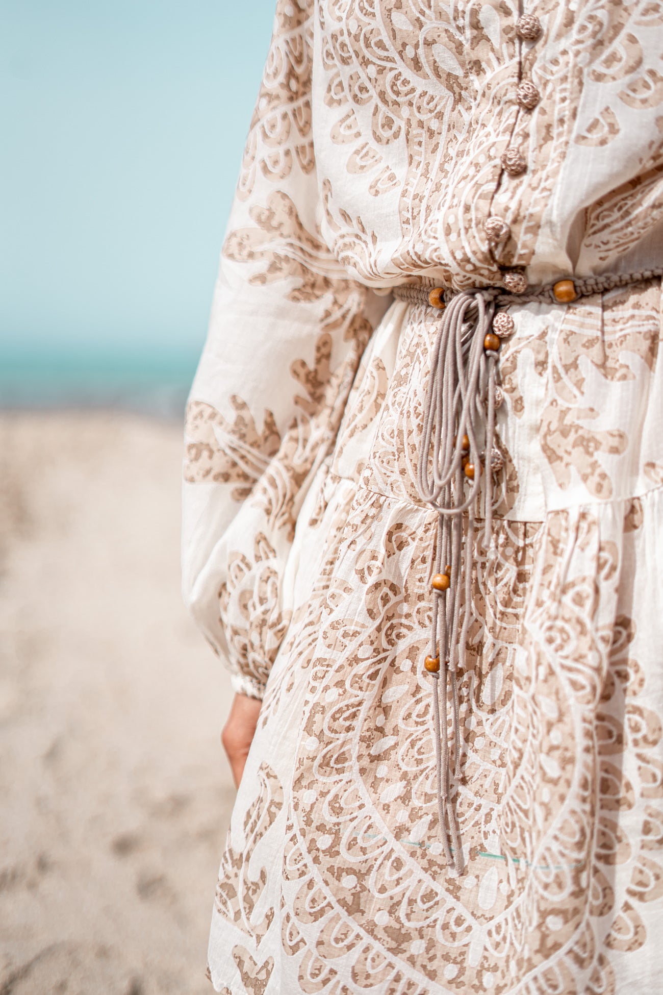 Bohemian jurk in taupe van ibzmode, Brands of Ibiza